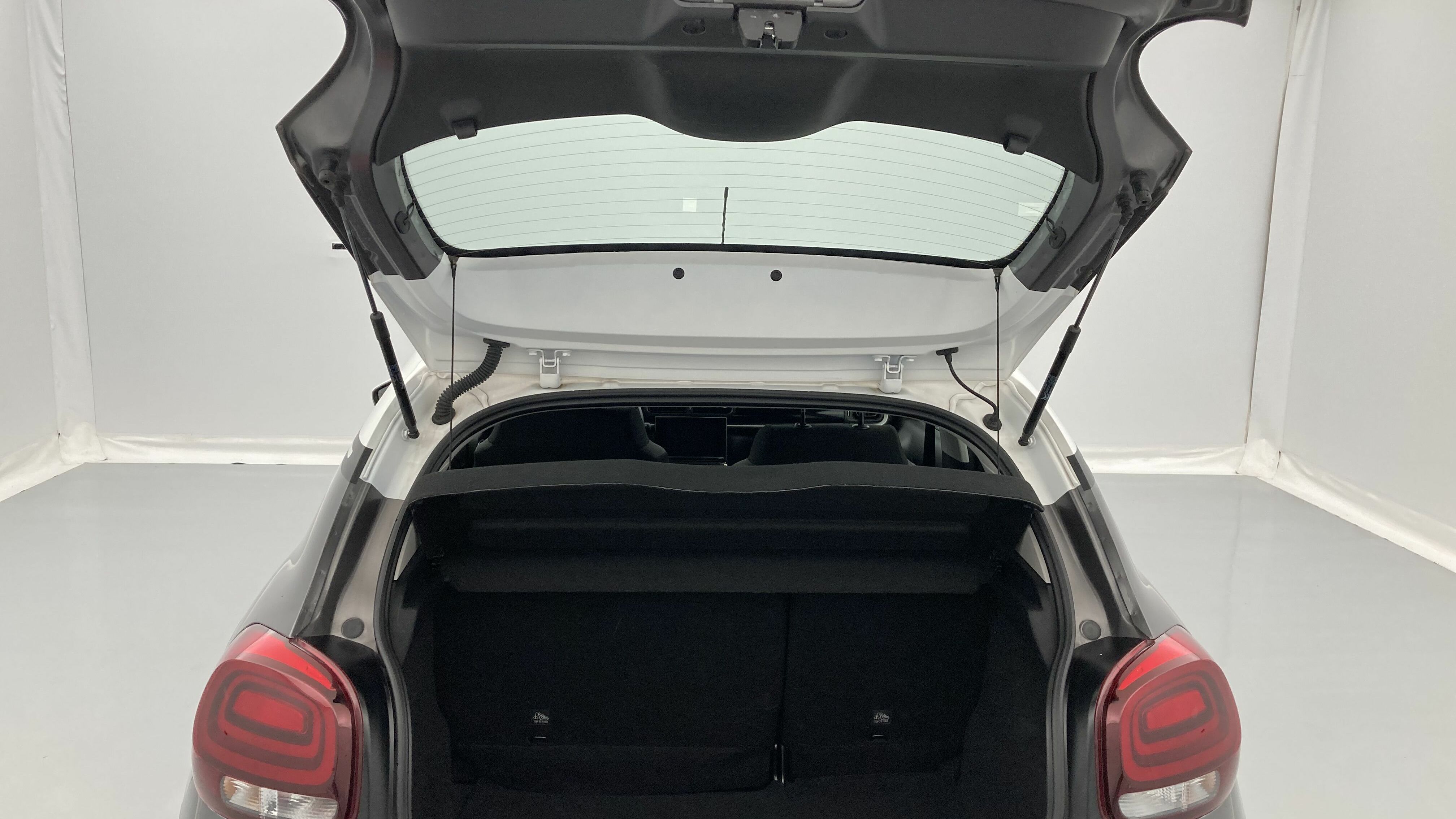 citroen c3 feel pack 1.2 PURETECH 83 2022 platinium grau metallic 24