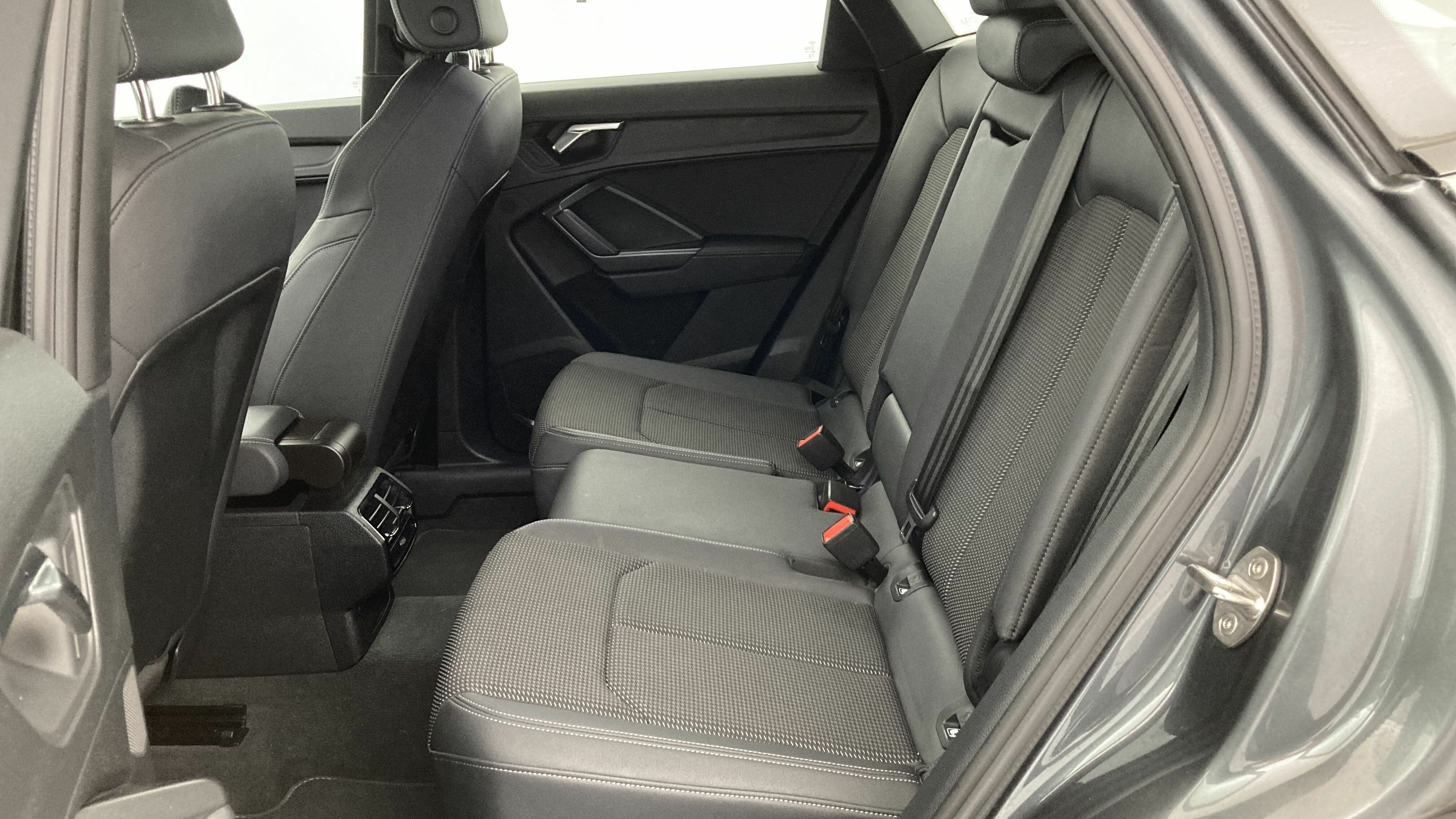 audi q3 sportback s line 35 TDI 150 STRONIC 2023 daytonagrau perleffekt 21