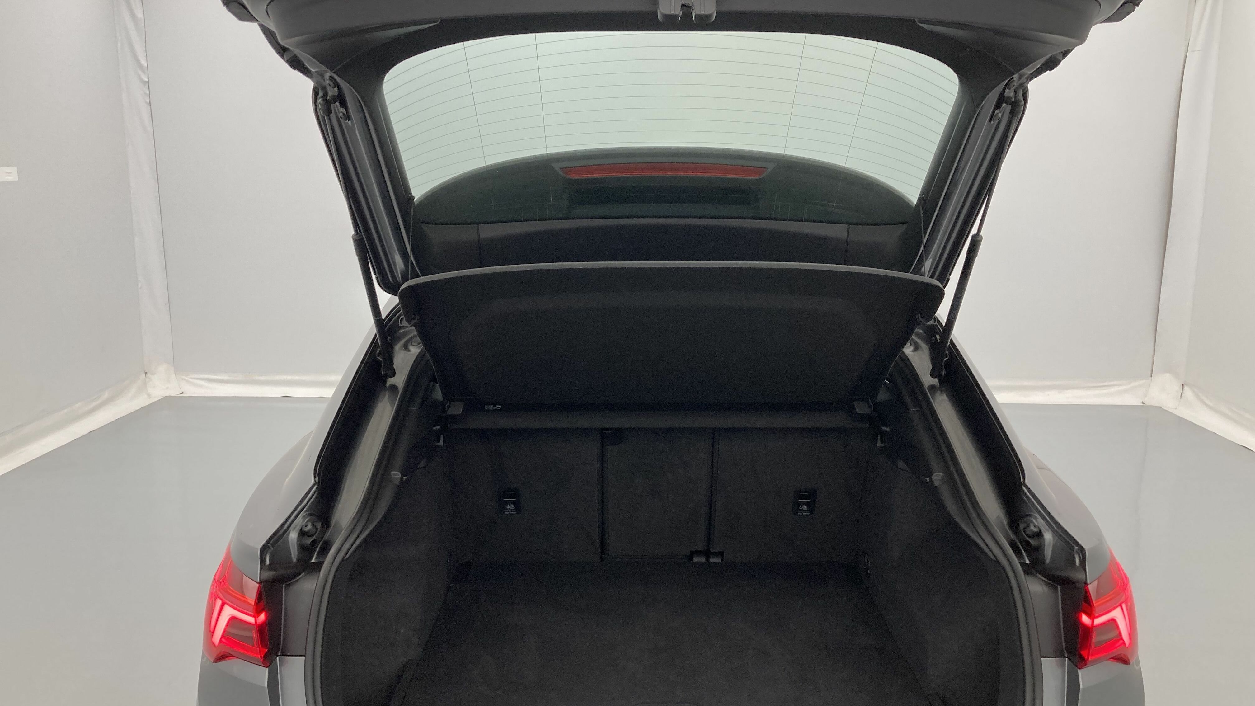 audi q3 sportback s line 35 TDI 150 STRONIC 2023 daytonagrau perleffekt 24