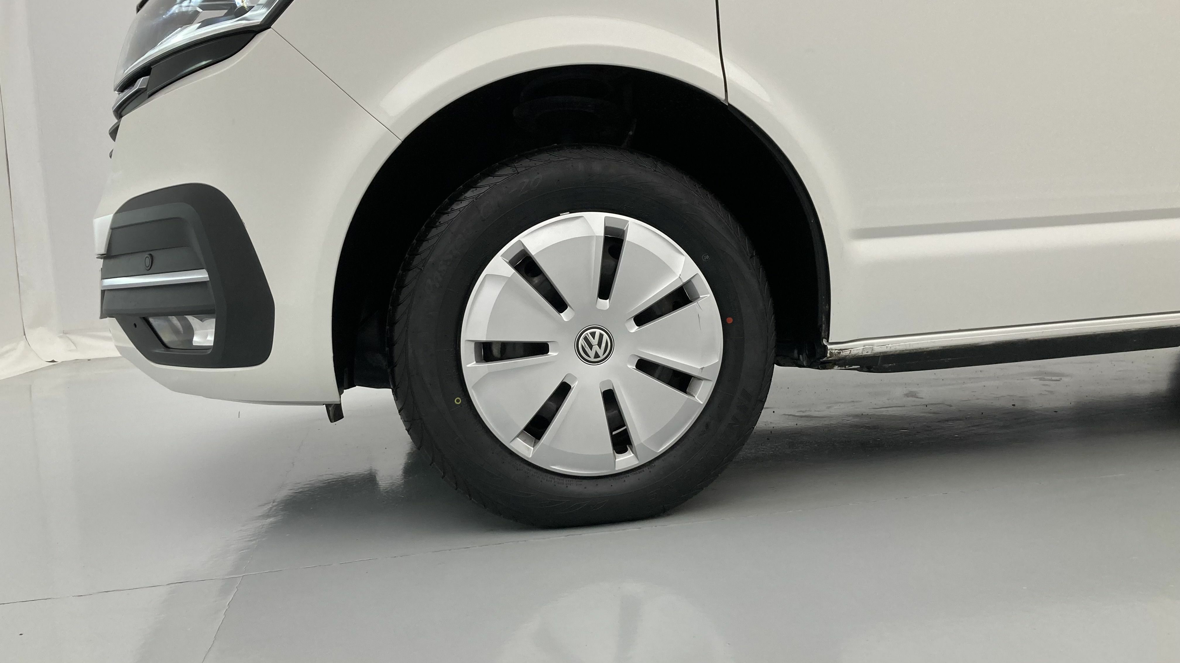volkswagen california ocean 2.0 TDI 150 DSG 2023 blanco candy 27