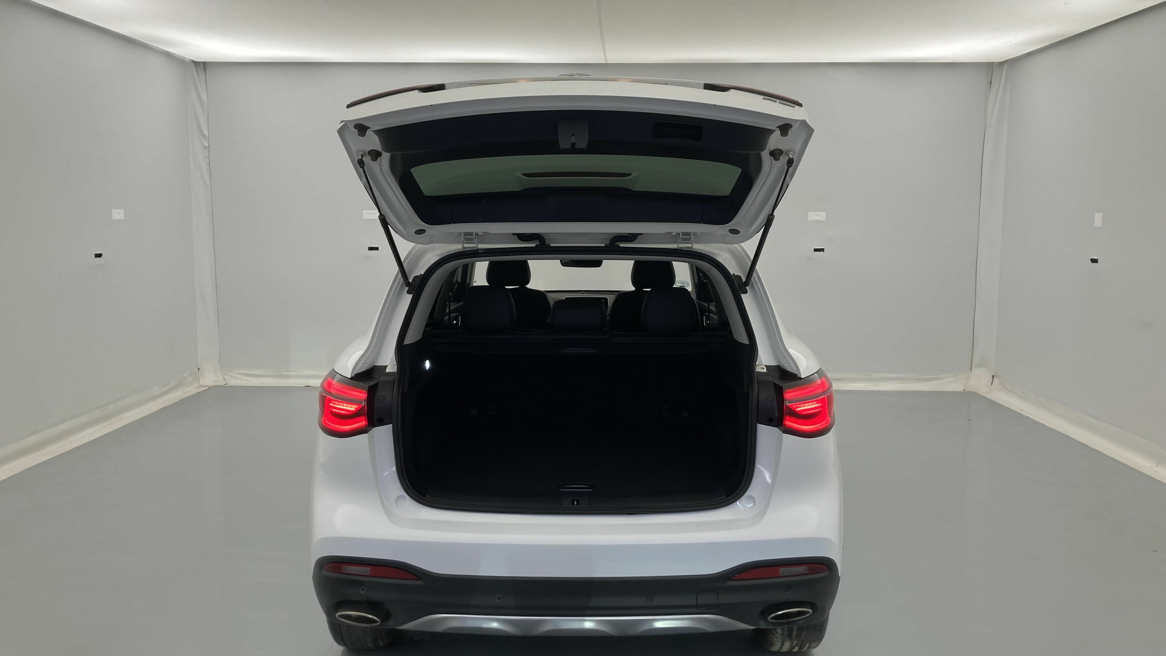 mg hs comfort 1.5 T-GDI 162 AT 2023 white 24