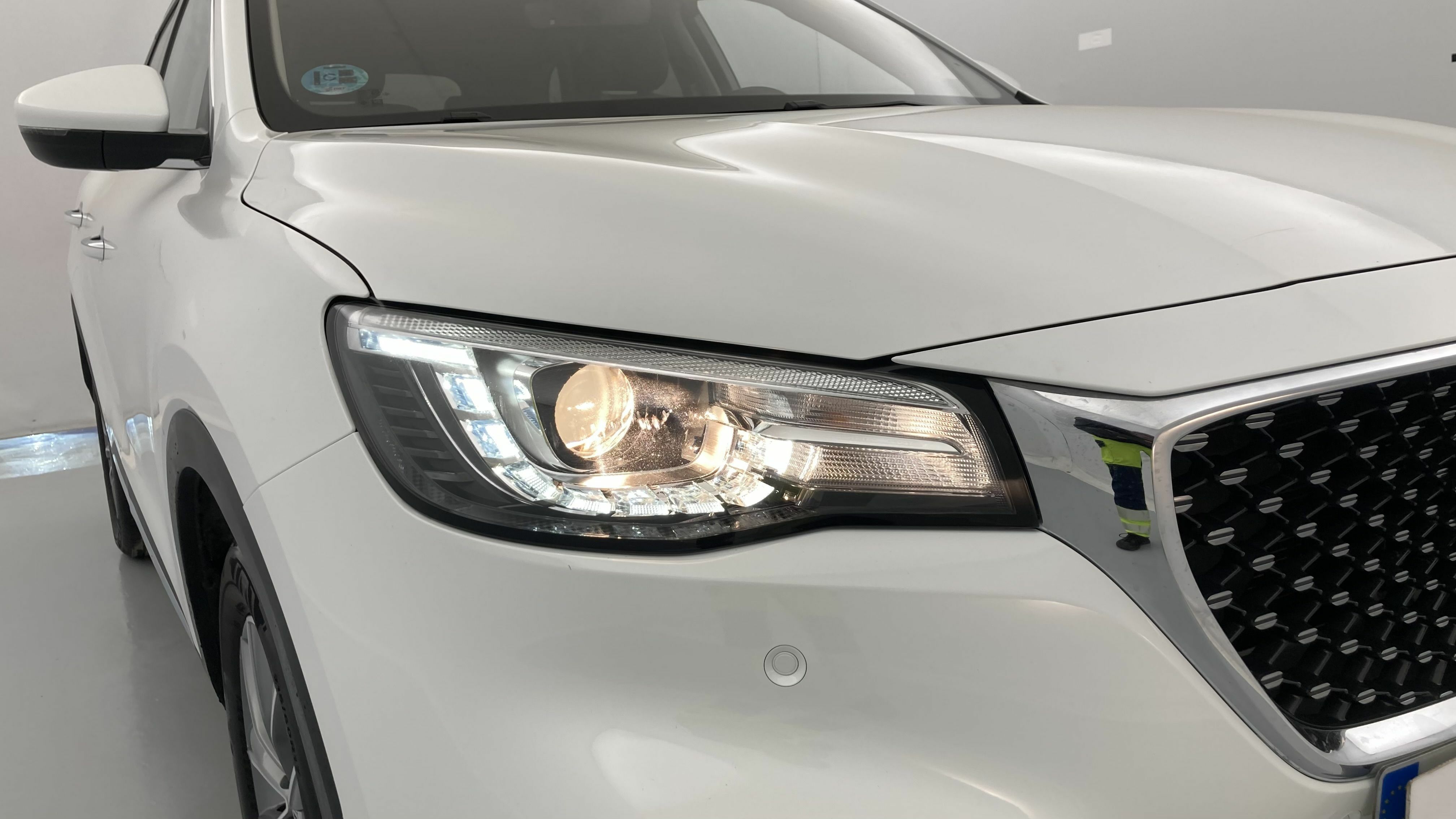 mg hs comfort 1.5 T-GDI 162 AT 2023 white 29