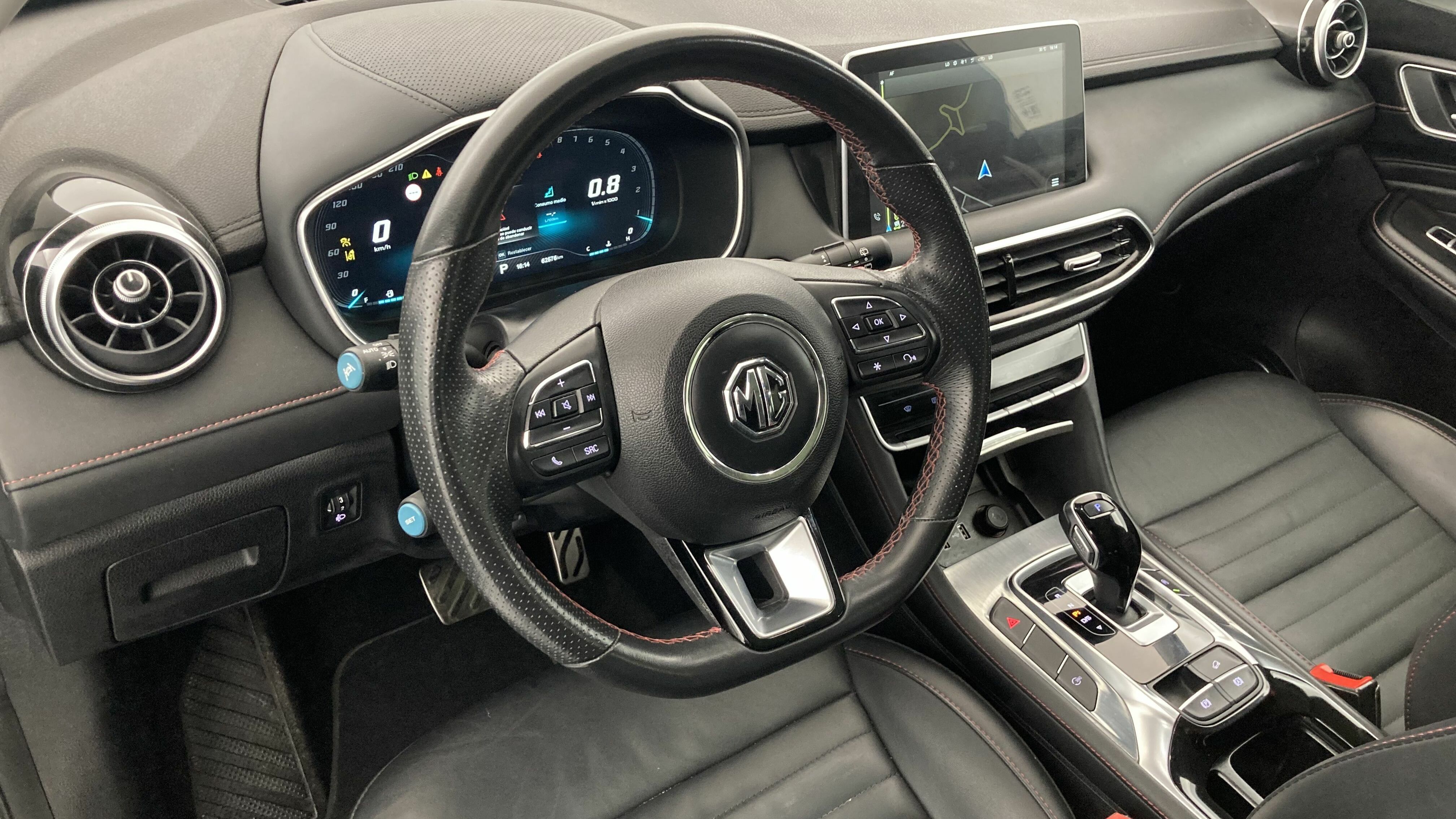 mg hs luxury 1.5 T-GDI 162 AT 2023 medal silver - ssa 16