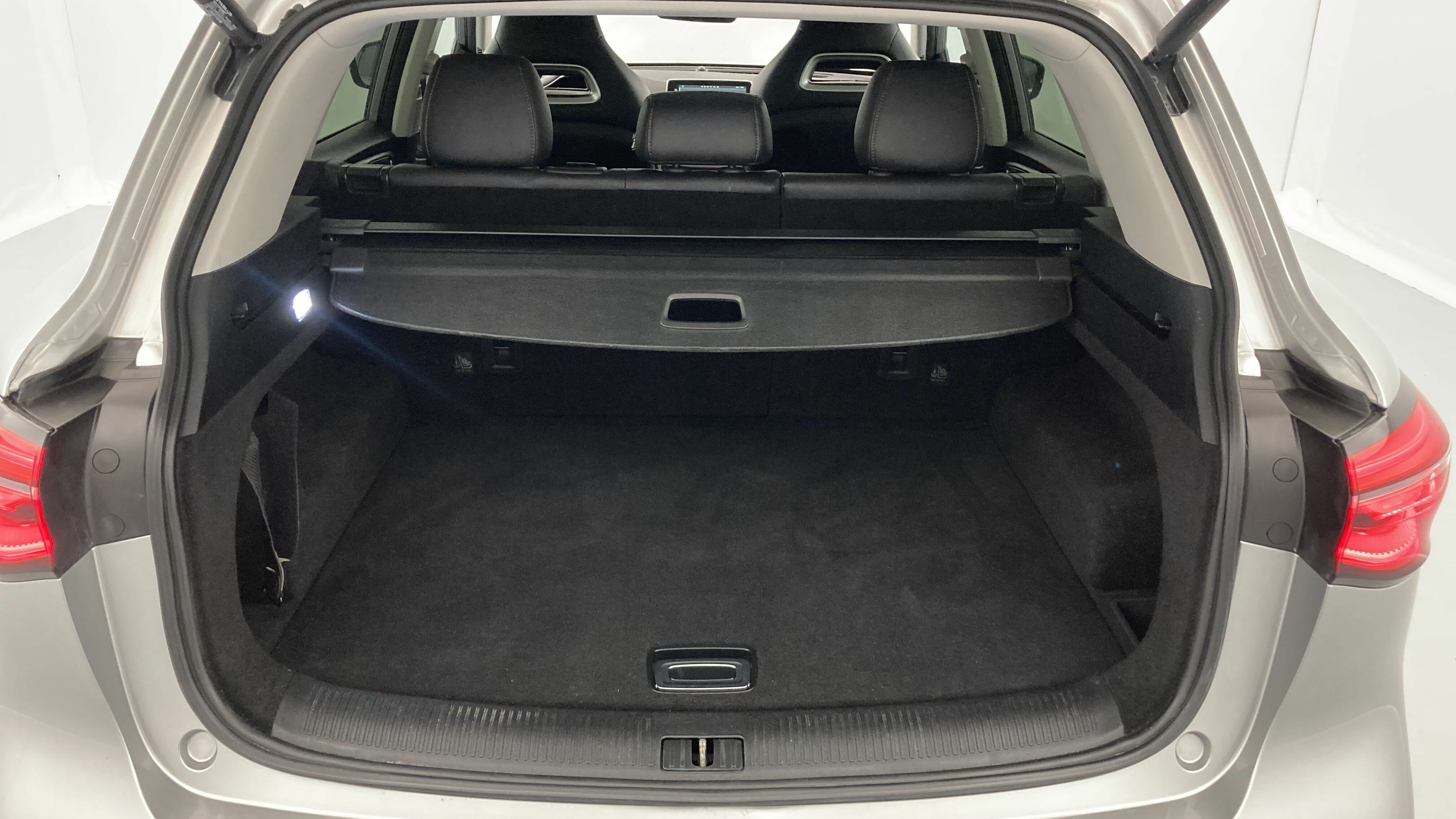 mg hs luxury 1.5 T-GDI 162 AT 2023 medal silver - ssa 24