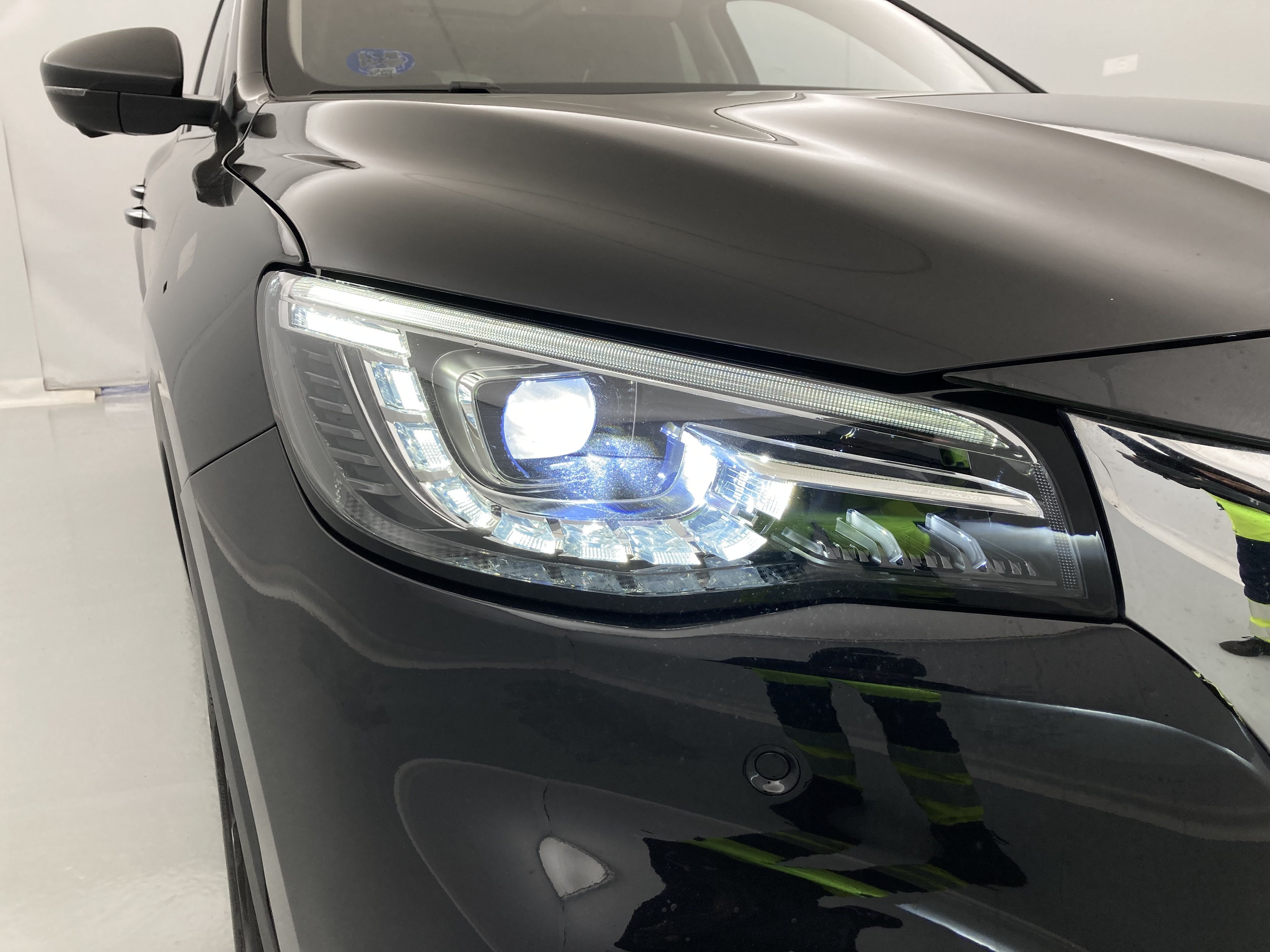 mg ehs phev luxury 1.5 T-GDI 258 PHEV 2023 black 20