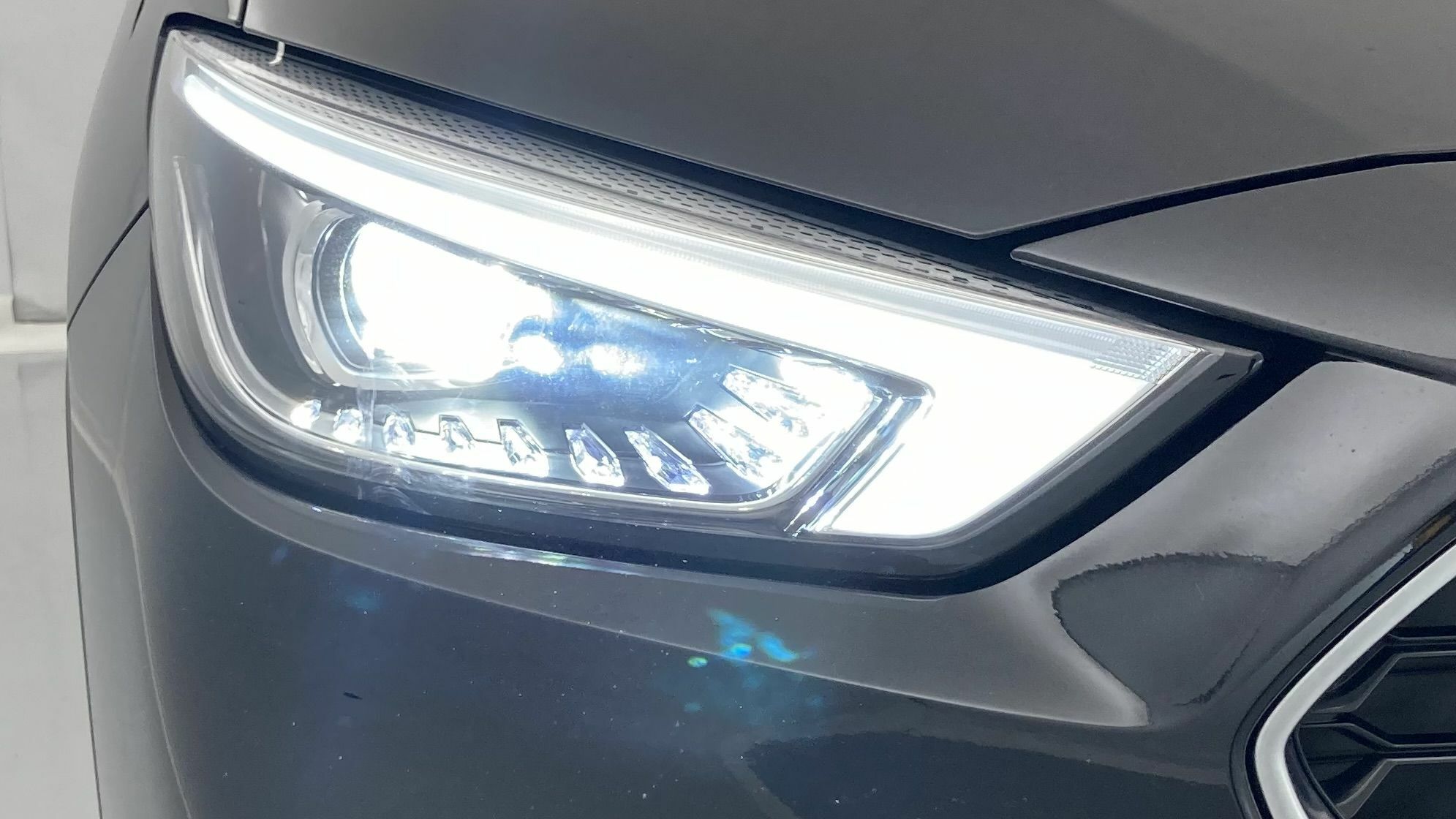 mg zs luxury 1.0 T-GDI 110 AT 2024 pebble black 30