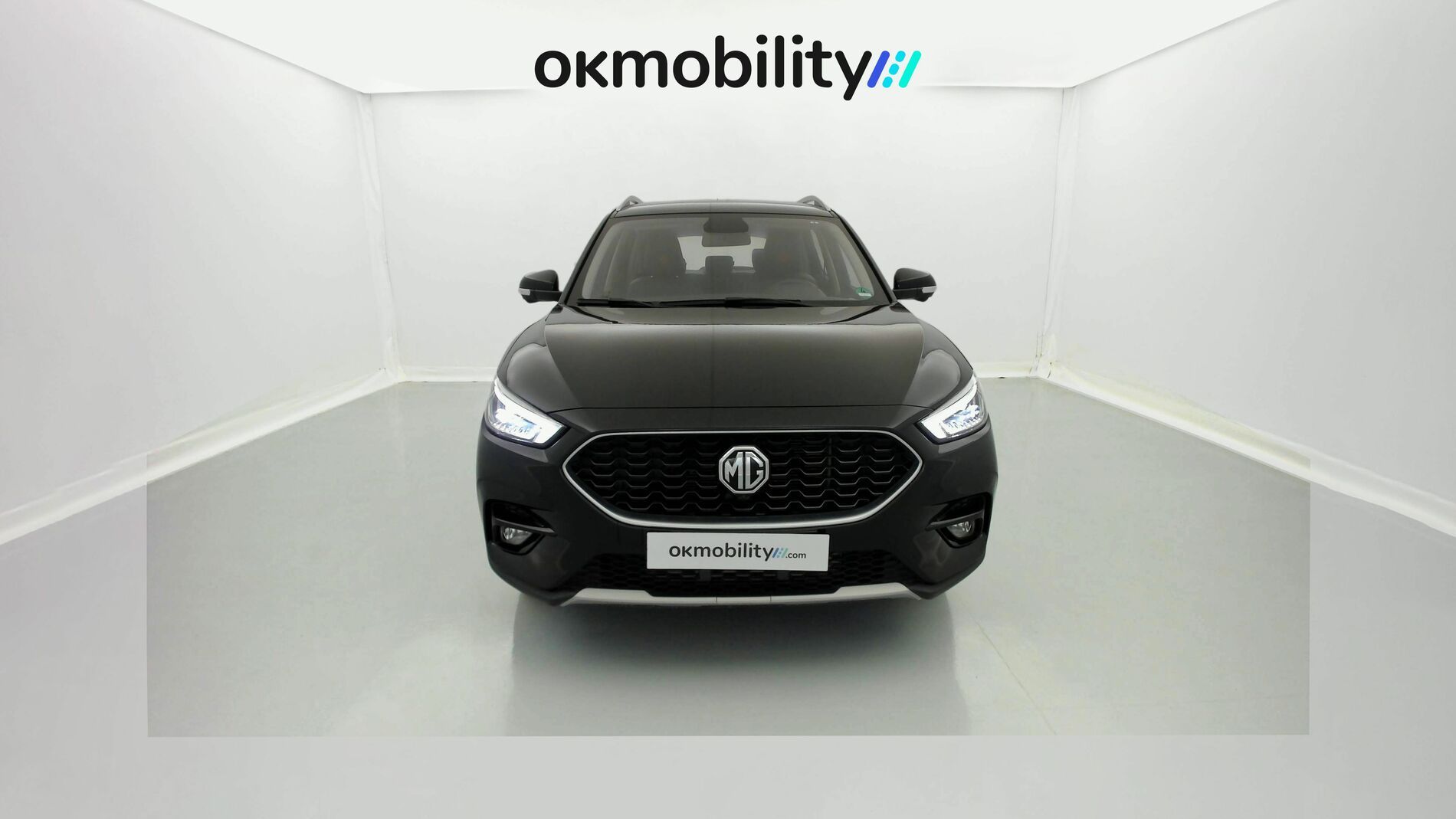 mg zs luxury 1.0 T-GDI 110 AT 2024 pebble black 4