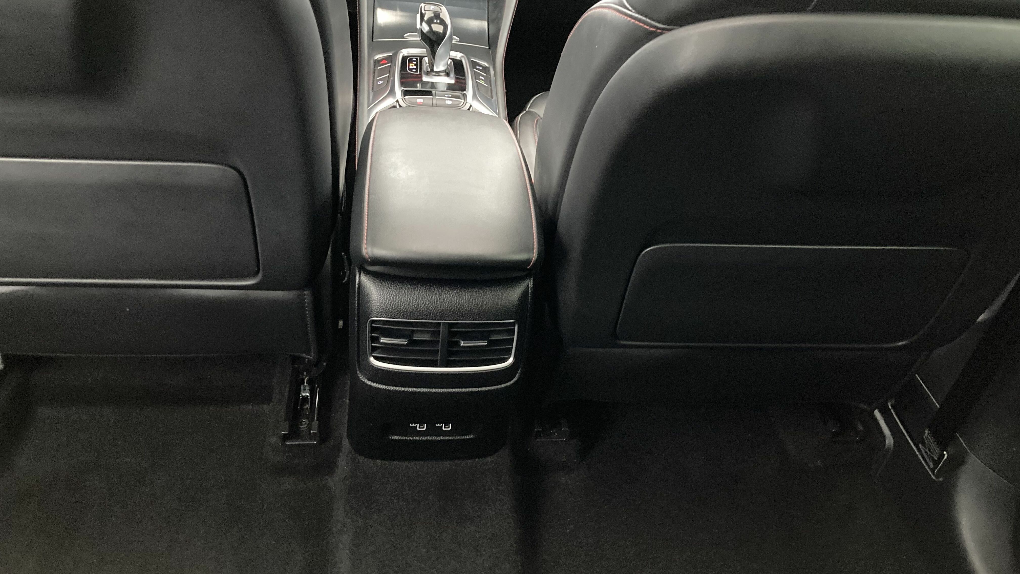 mg hs luxury 1.5 T-GDI 162 AT 2023 medal silver - ssa 23