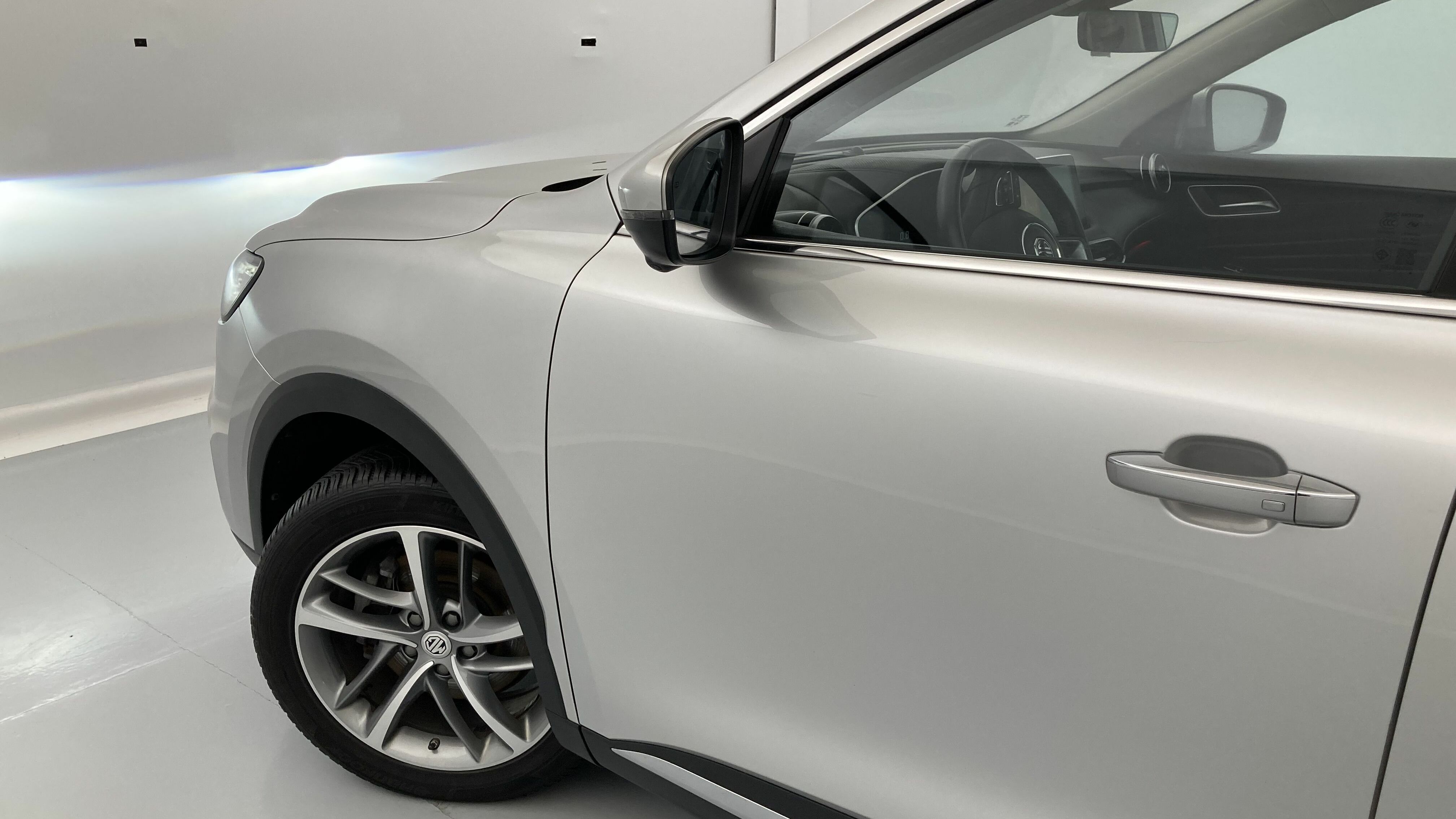 mg hs luxury 1.5 T-GDI 162 AT 2023 medal silver - ssa 29