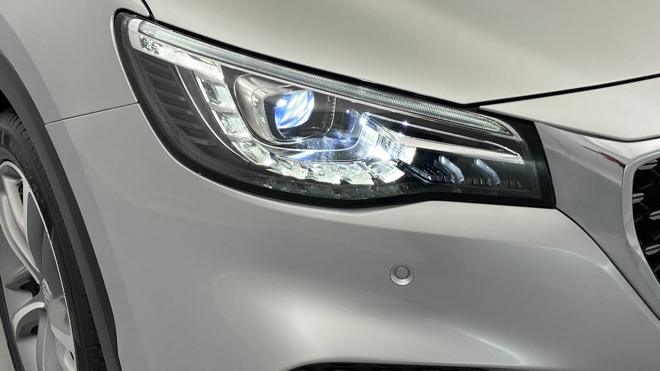 mg hs luxury 1.5 T-GDI 162 AT 2023 medal silver - ssa 30