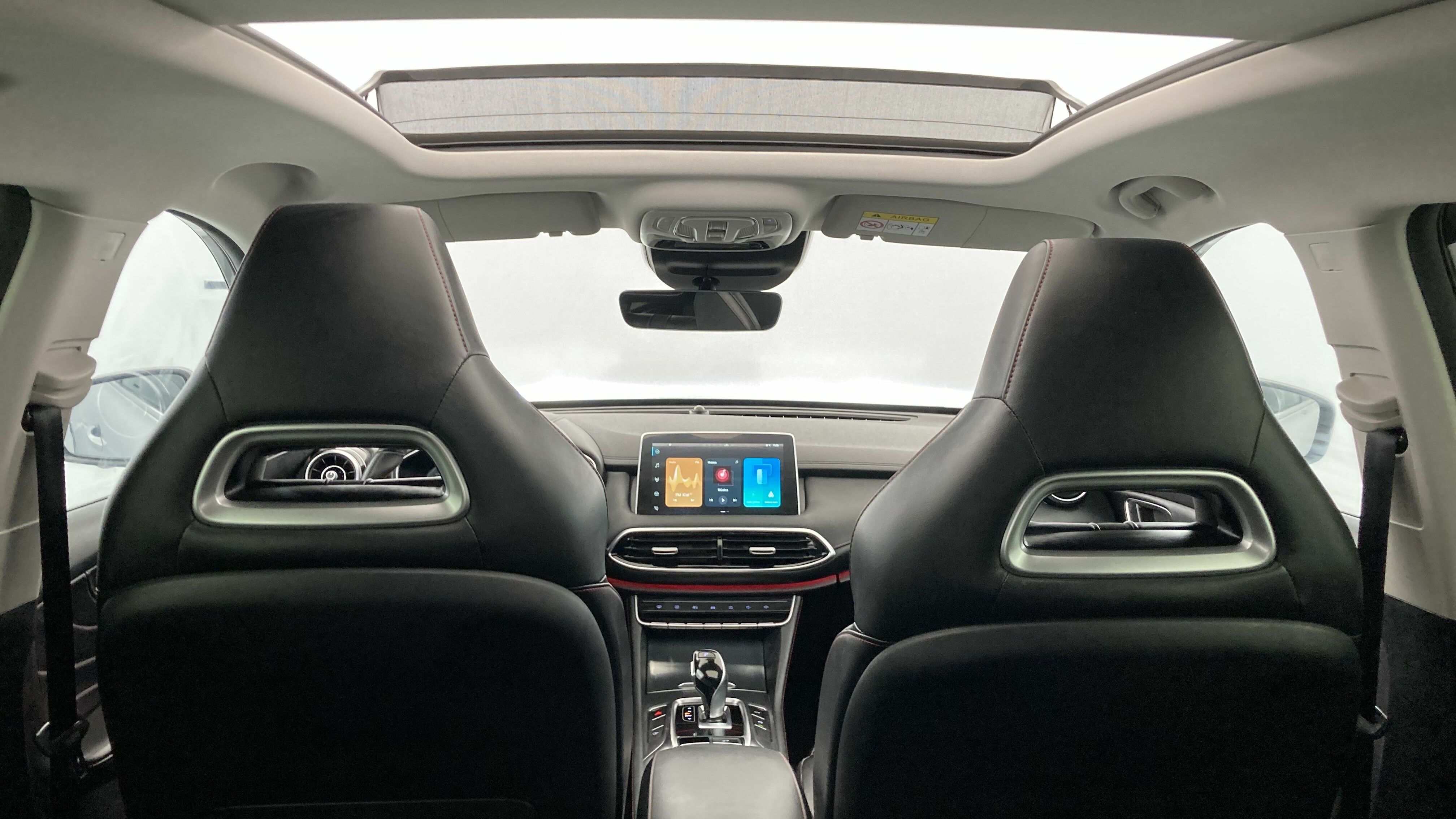 mg hs luxury 1.5 T-GDI 162 AT 2023 medal silver - ssa 32