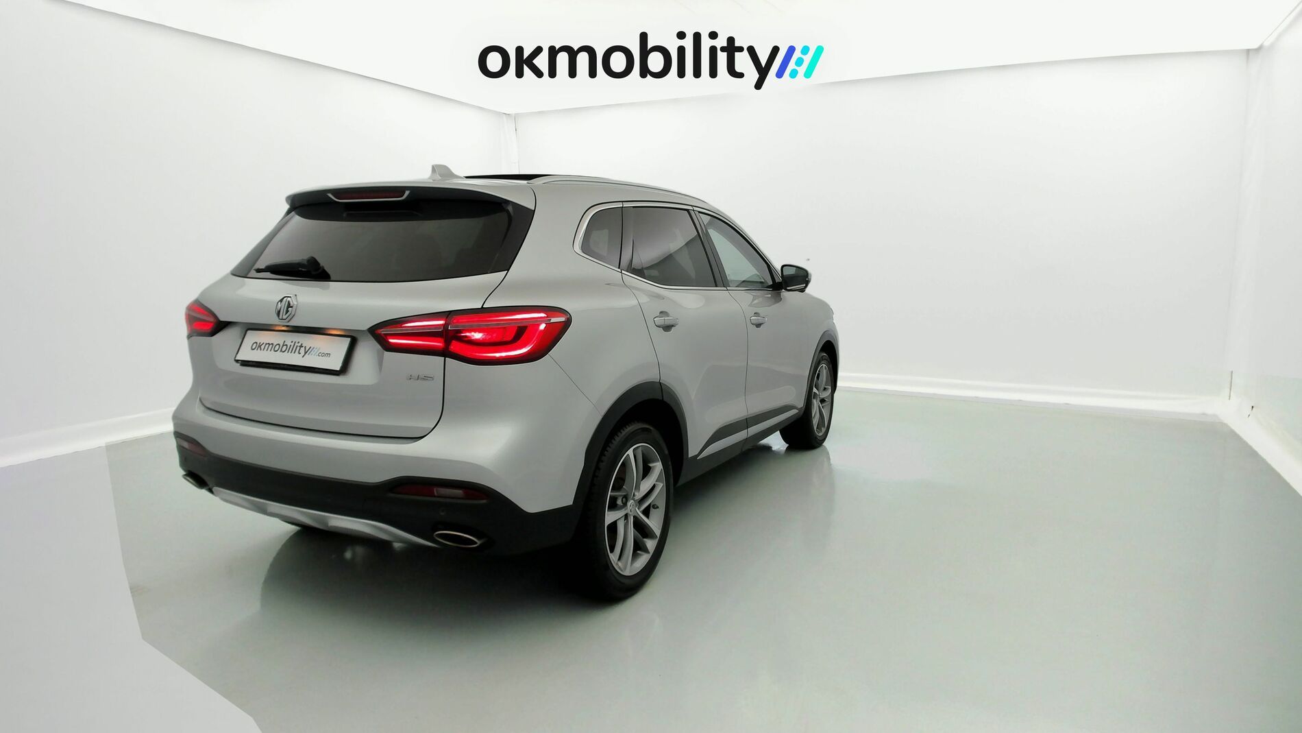 mg hs luxury 1.5 T-GDI 162 AT 2023 medal silver - ssa 12