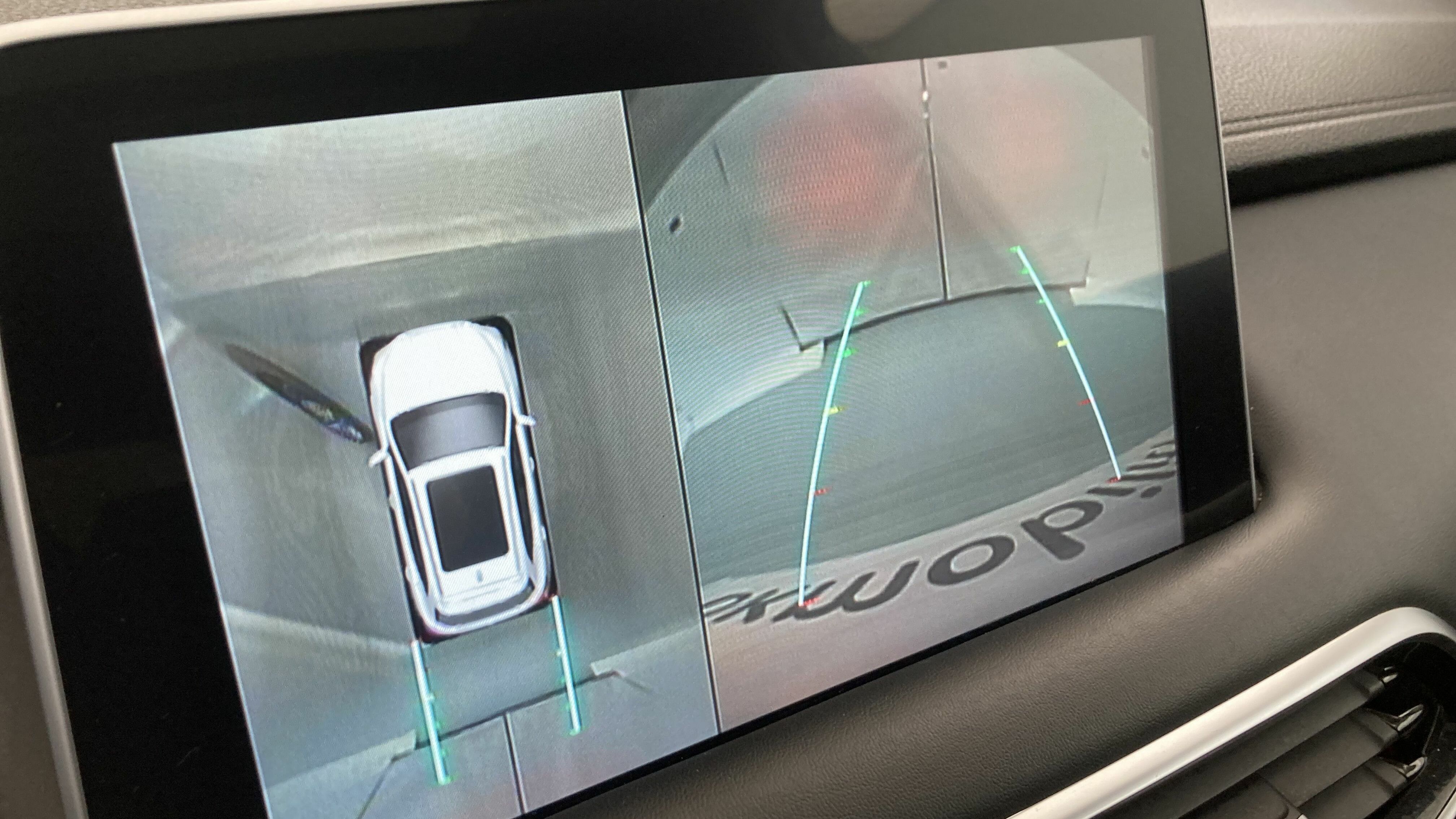 mg ehs phev luxury 1.5 T-GDI 258 PHEV 2023 silver 14