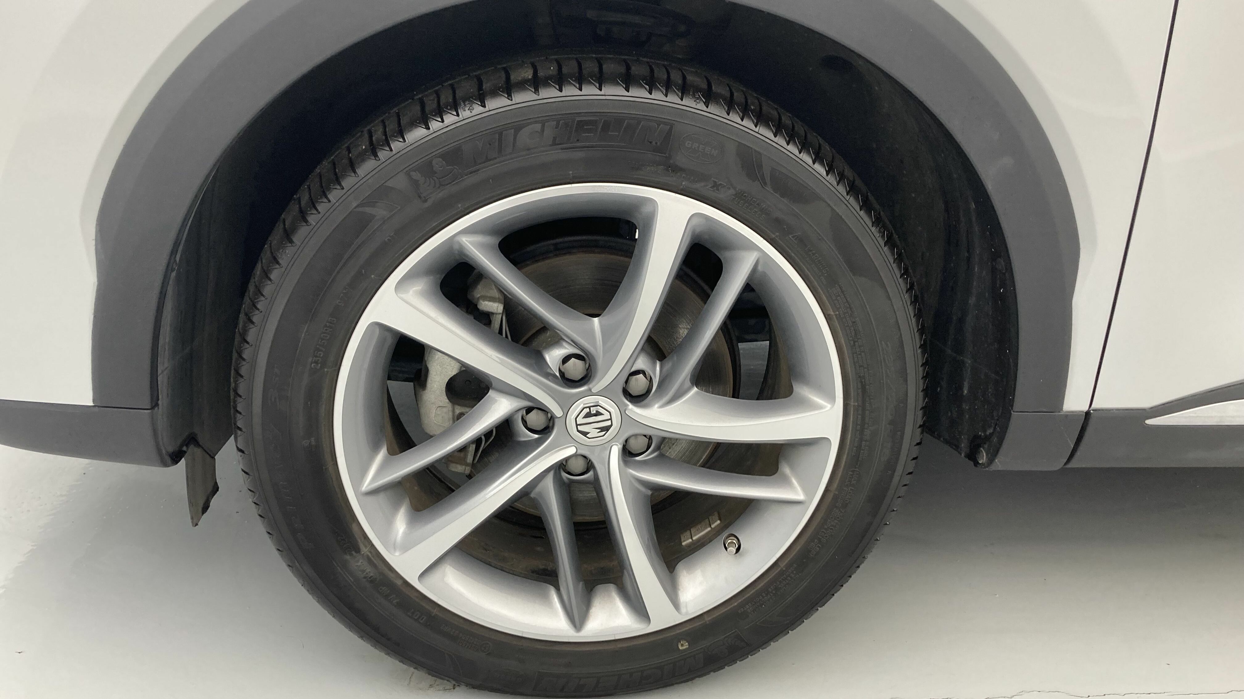 mg ehs phev luxury 1.5 T-GDI 258 PHEV 2023 silver 20