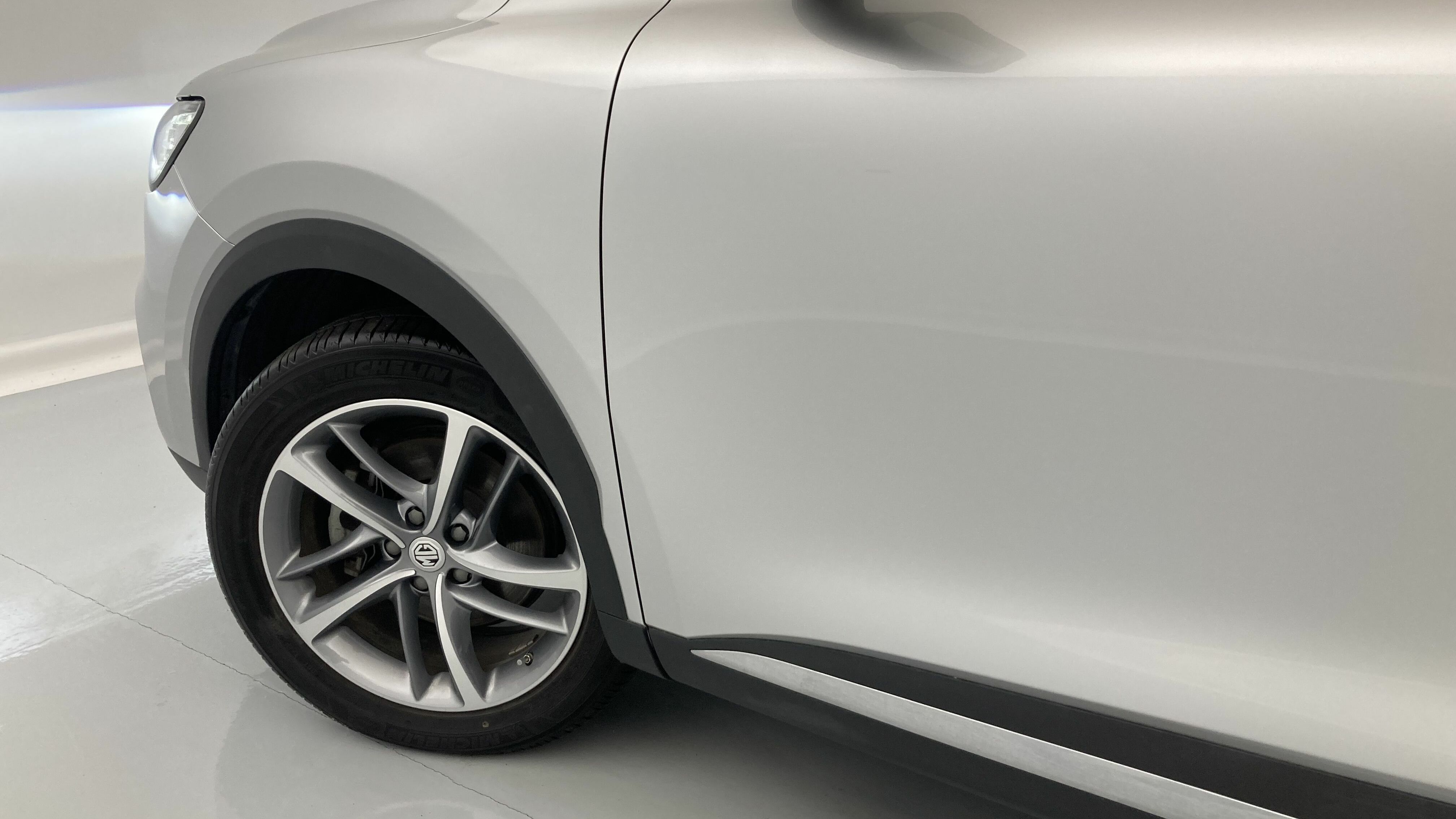 mg ehs phev luxury 1.5 T-GDI 258 PHEV 2023 silver 21