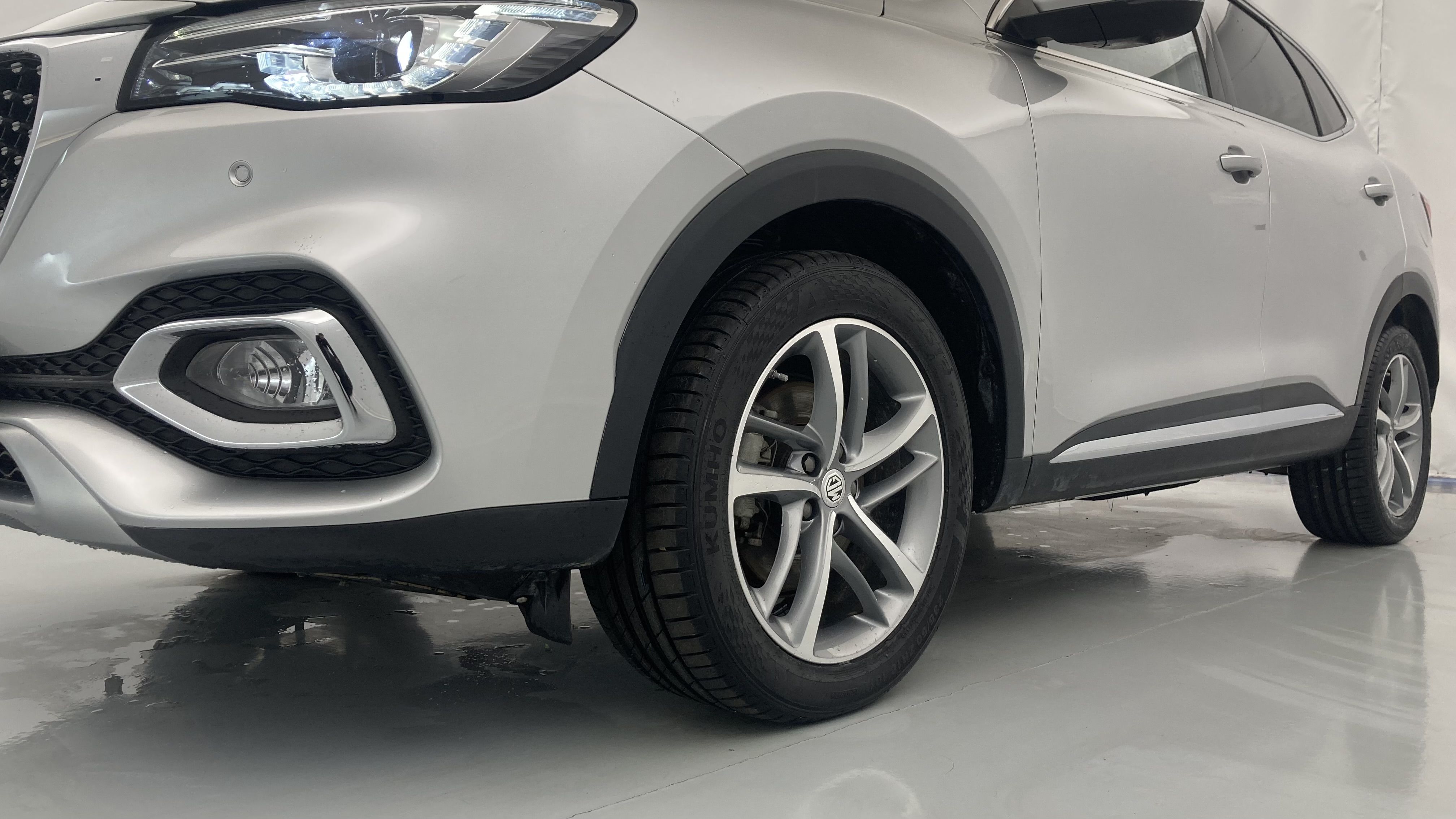 mg ehs phev luxury 1.5 T-GDI 258 PHEV 2023 silver 29