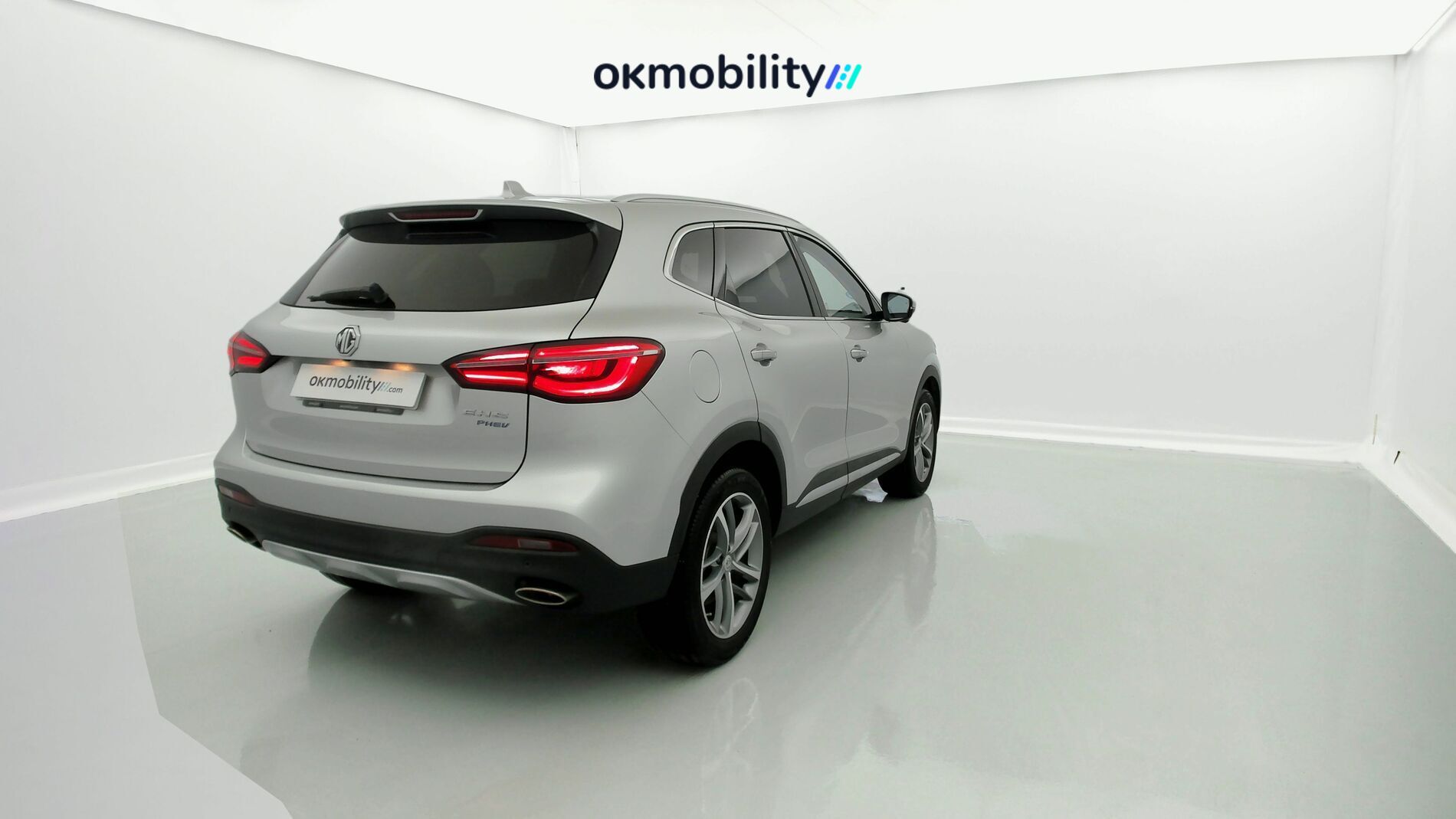 mg ehs phev luxury 1.5 T-GDI 258 PHEV 2023 silver 9