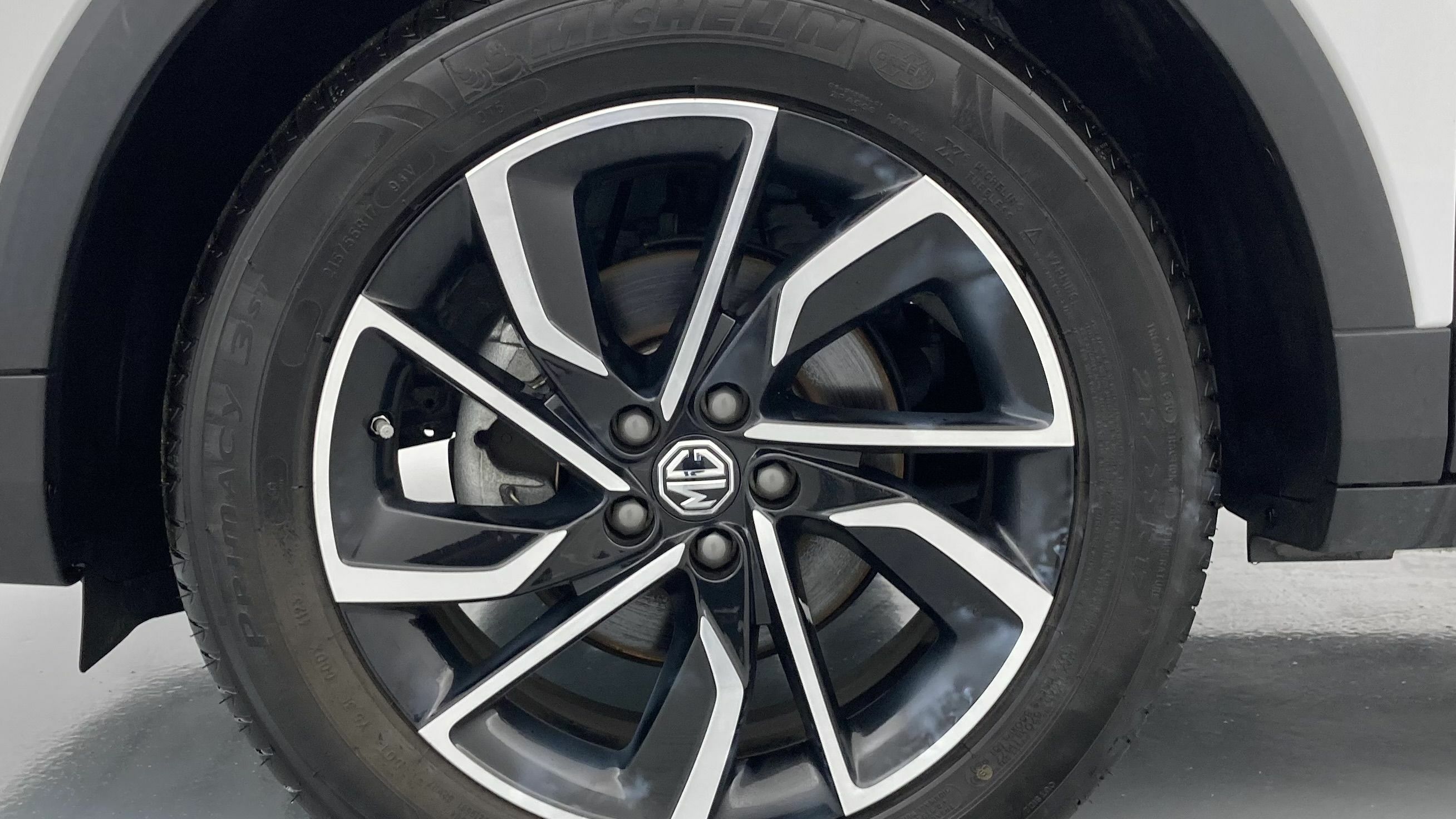 mg zs luxury 1.0 T-GDI 110 AT 2024 dover white 28