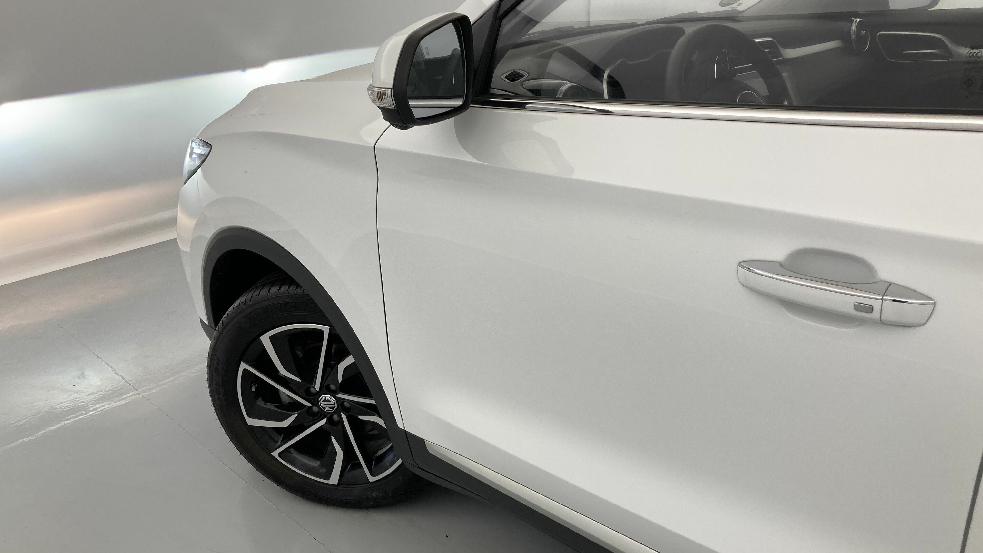 mg zs luxury 1.0 T-GDI 110 AT 2024 dover white 29