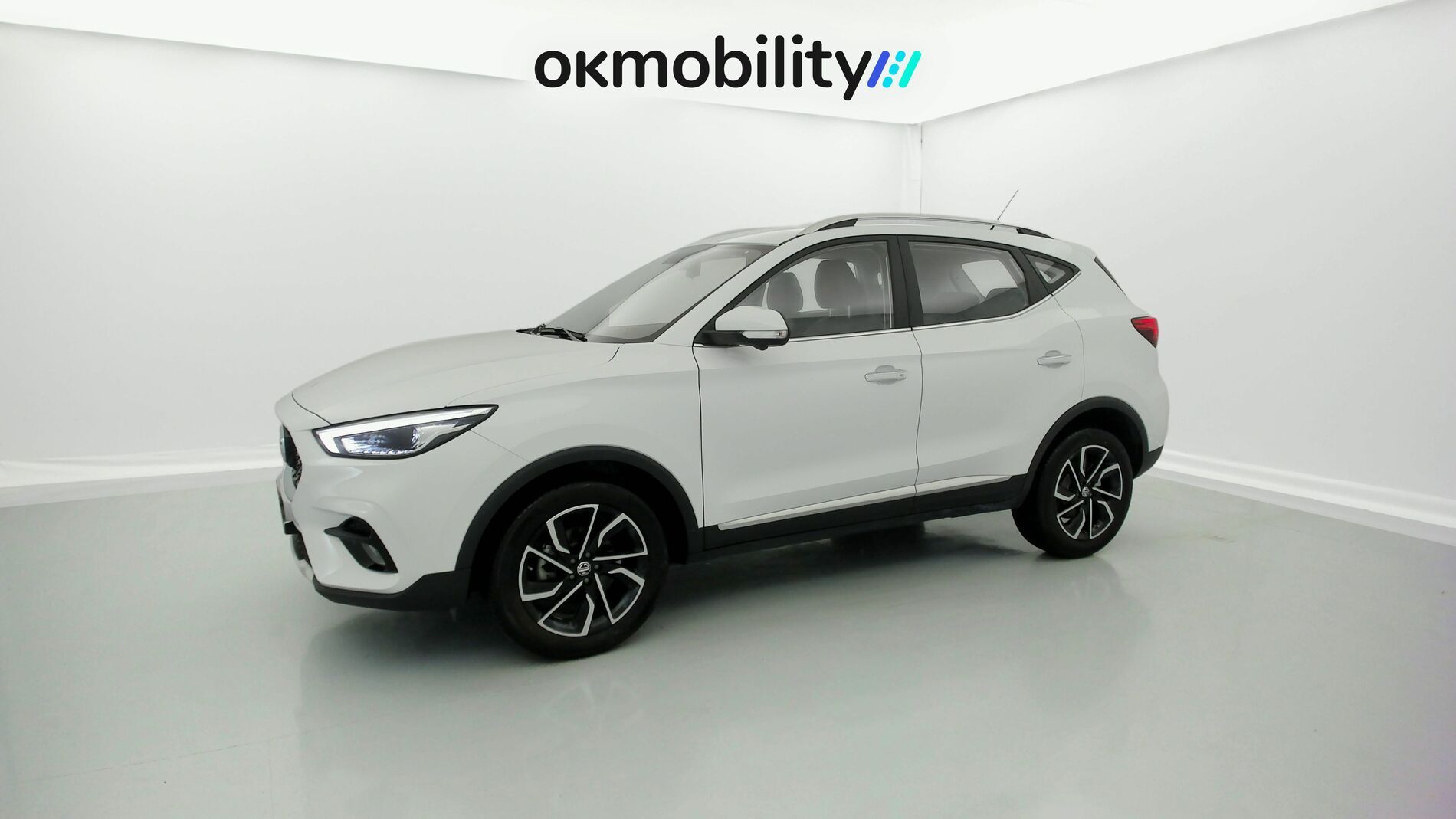 mg zs luxury 1.0 T-GDI 110 AT 2024 dover white 5