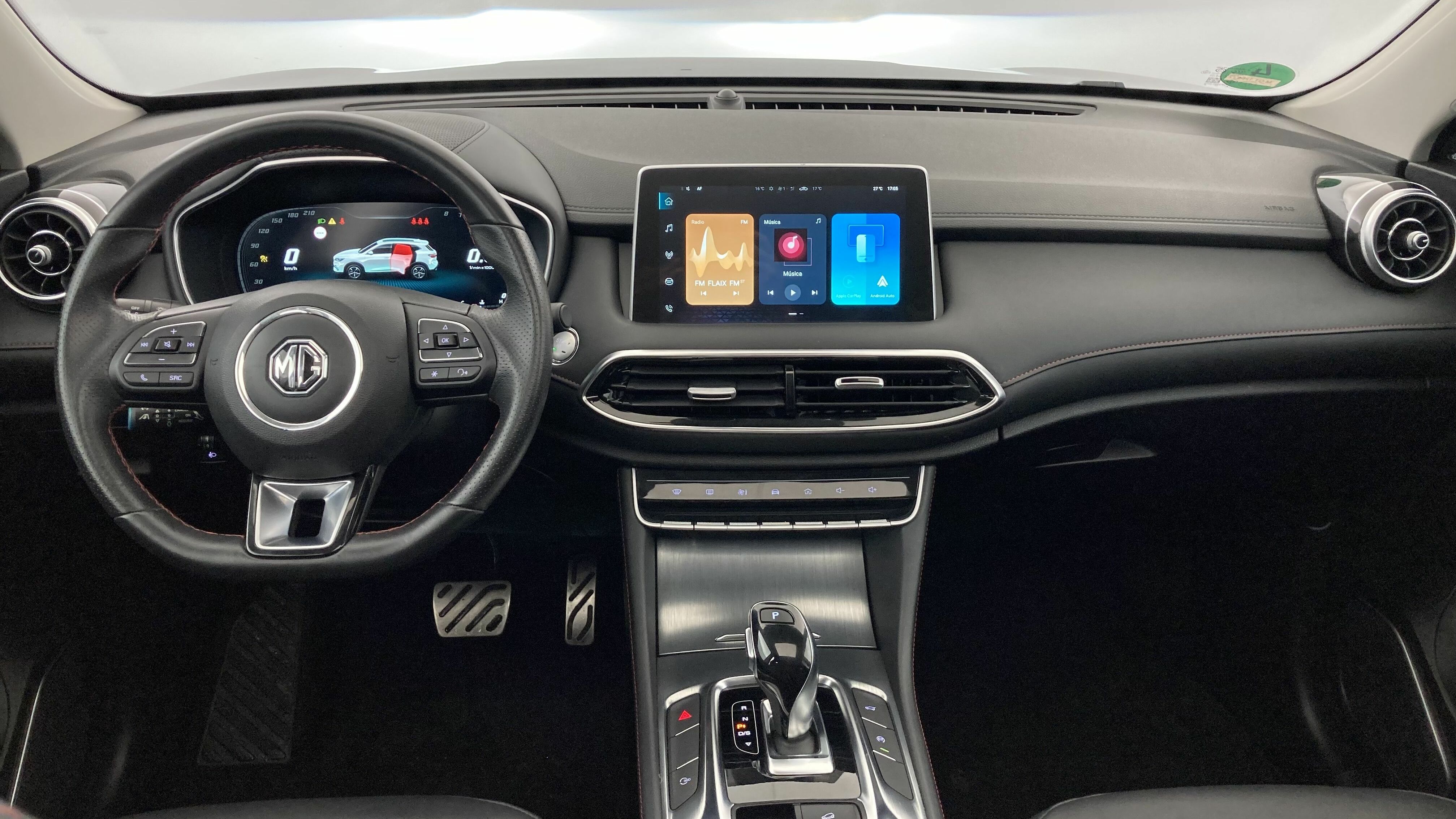 mg hs luxury 1.5 T-GDI 162 AT 2023 pebble black - pbc 17