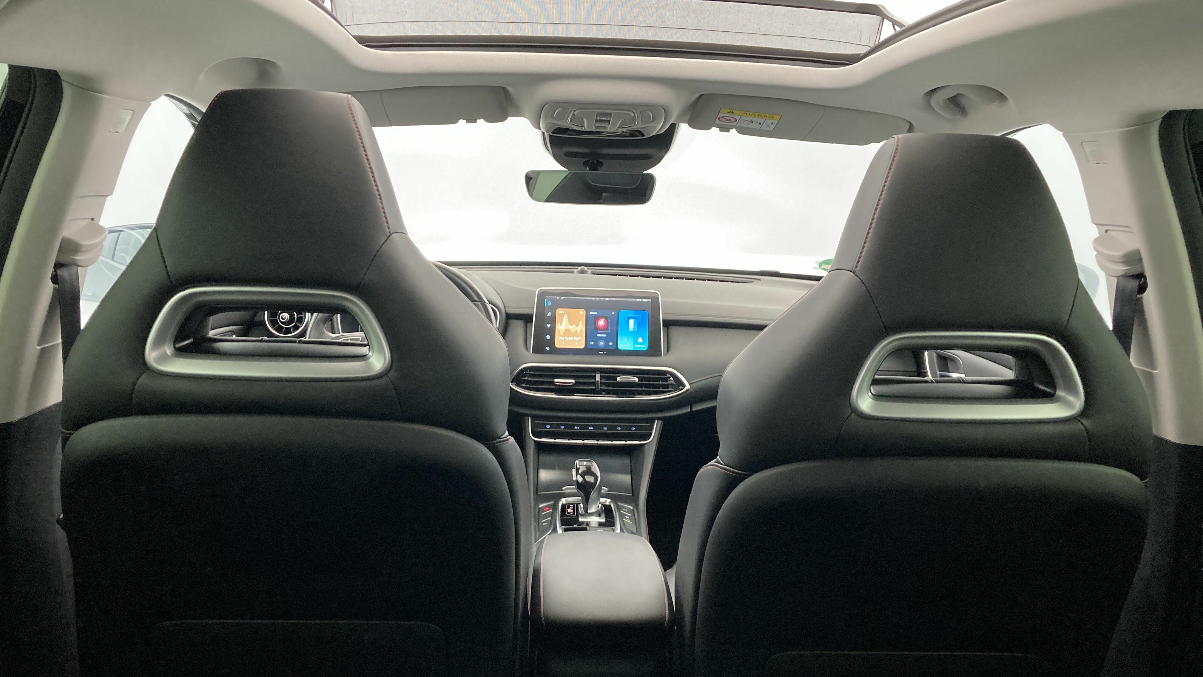 mg hs luxury 1.5 T-GDI 162 AT 2023 pebble black - pbc 32