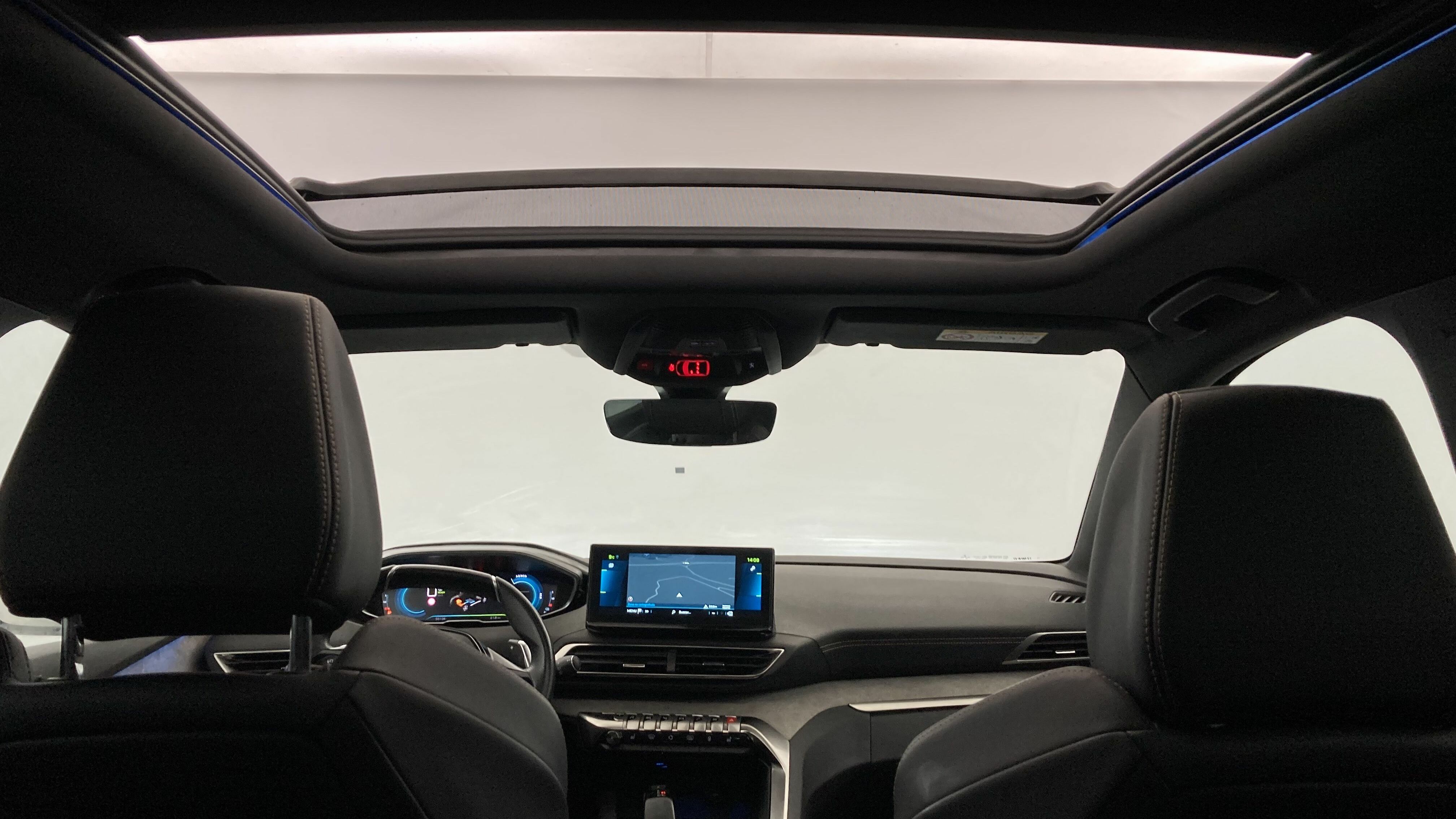 peugeot 3008 gt pack 1.6 HYBRID 300 EAT PHEV 2022 negro perla nera 30