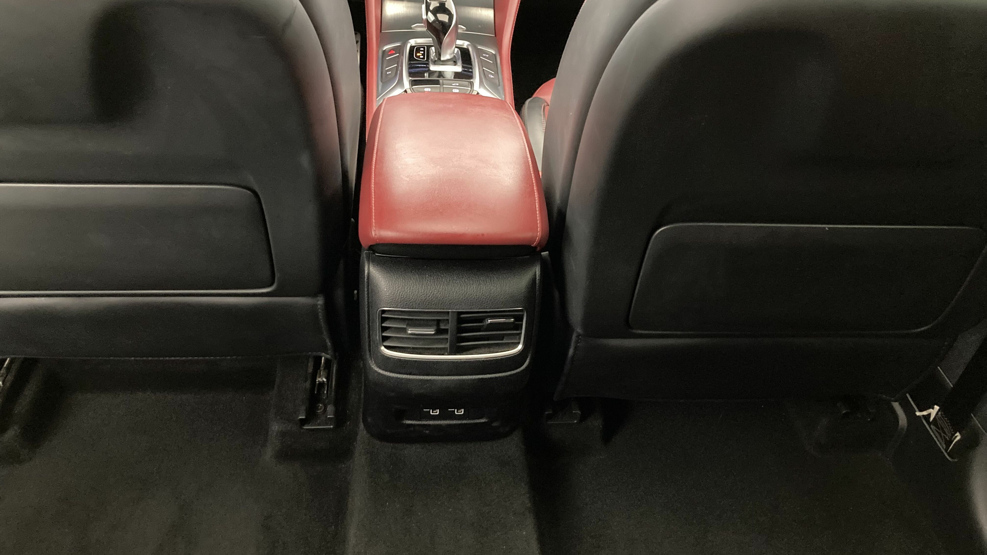 mg ehs phev exclusive 1.5 T-GDI 258 PHEV 2022 dover white 21
