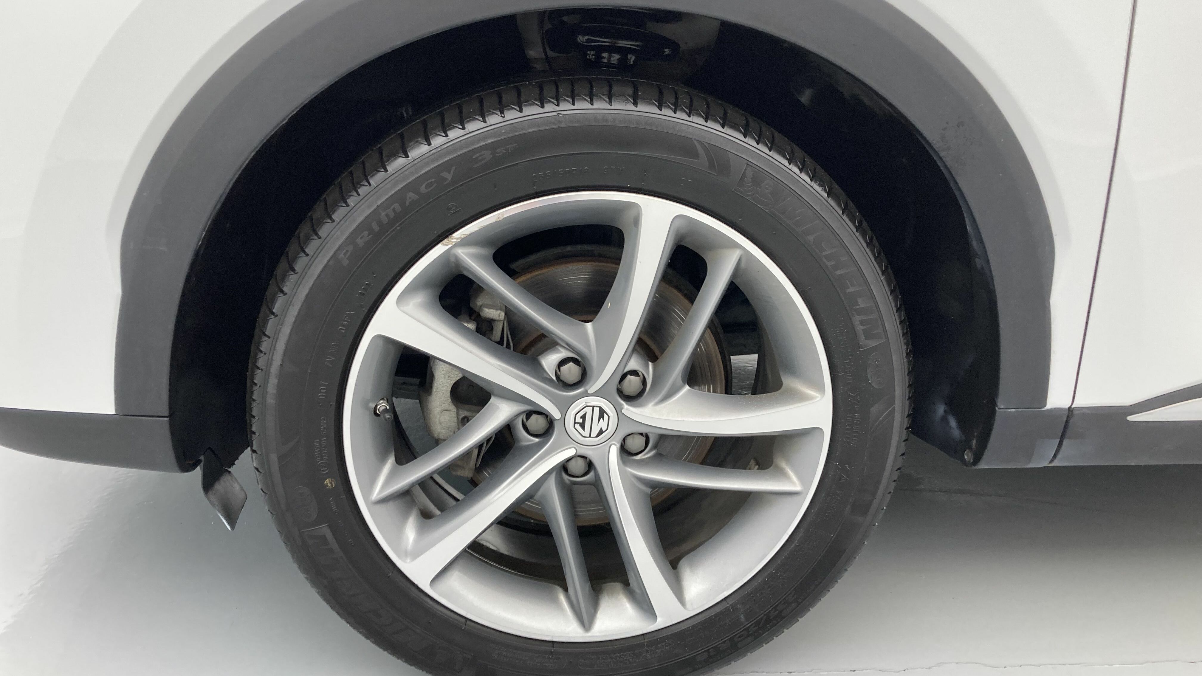 mg ehs phev exclusive 1.5 T-GDI 258 PHEV 2022 dover white 26