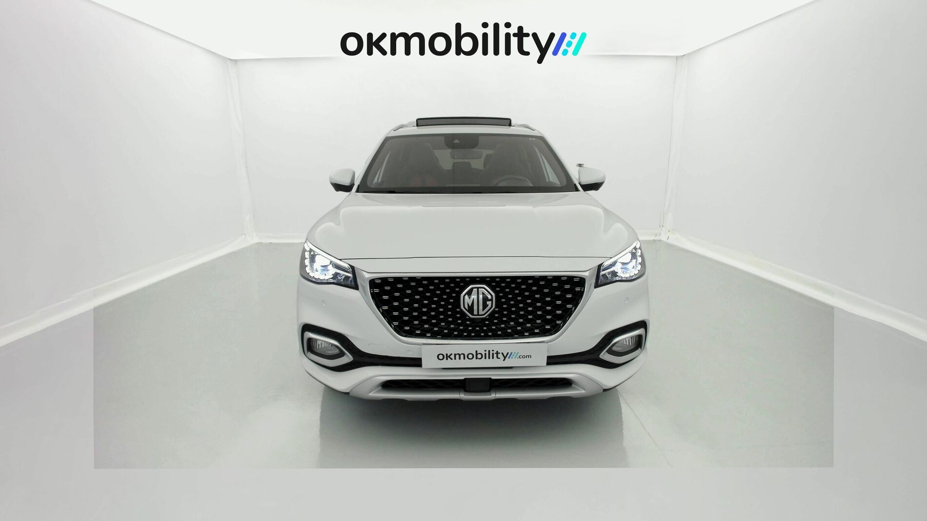 mg ehs phev exclusive 1.5 T-GDI 258 PHEV 2022 dover white 4
