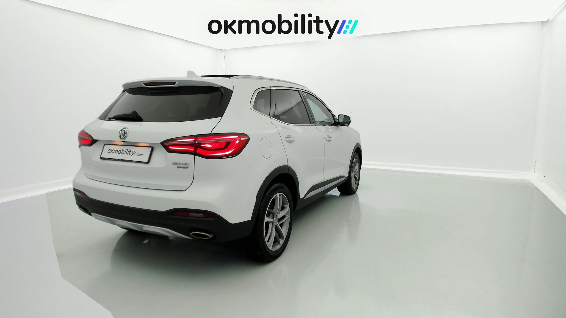 mg ehs phev exclusive 1.5 T-GDI 258 PHEV 2022 dover white 11