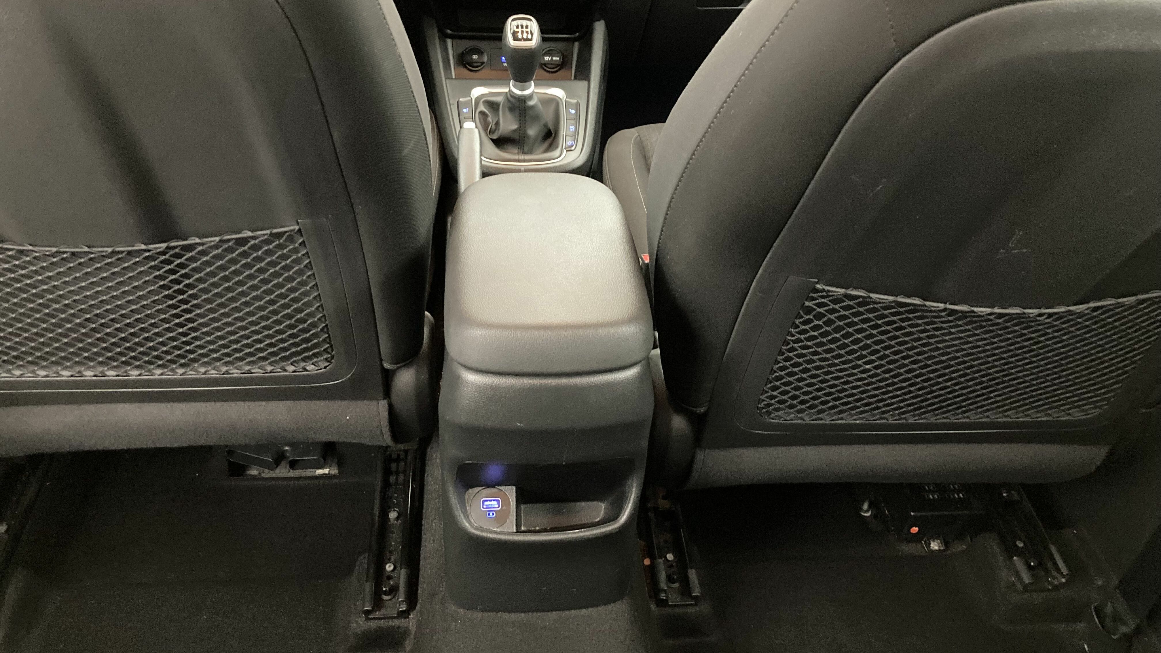 hyundai kona trend 1.0 T-GDI 120 2022 misty jungle 23