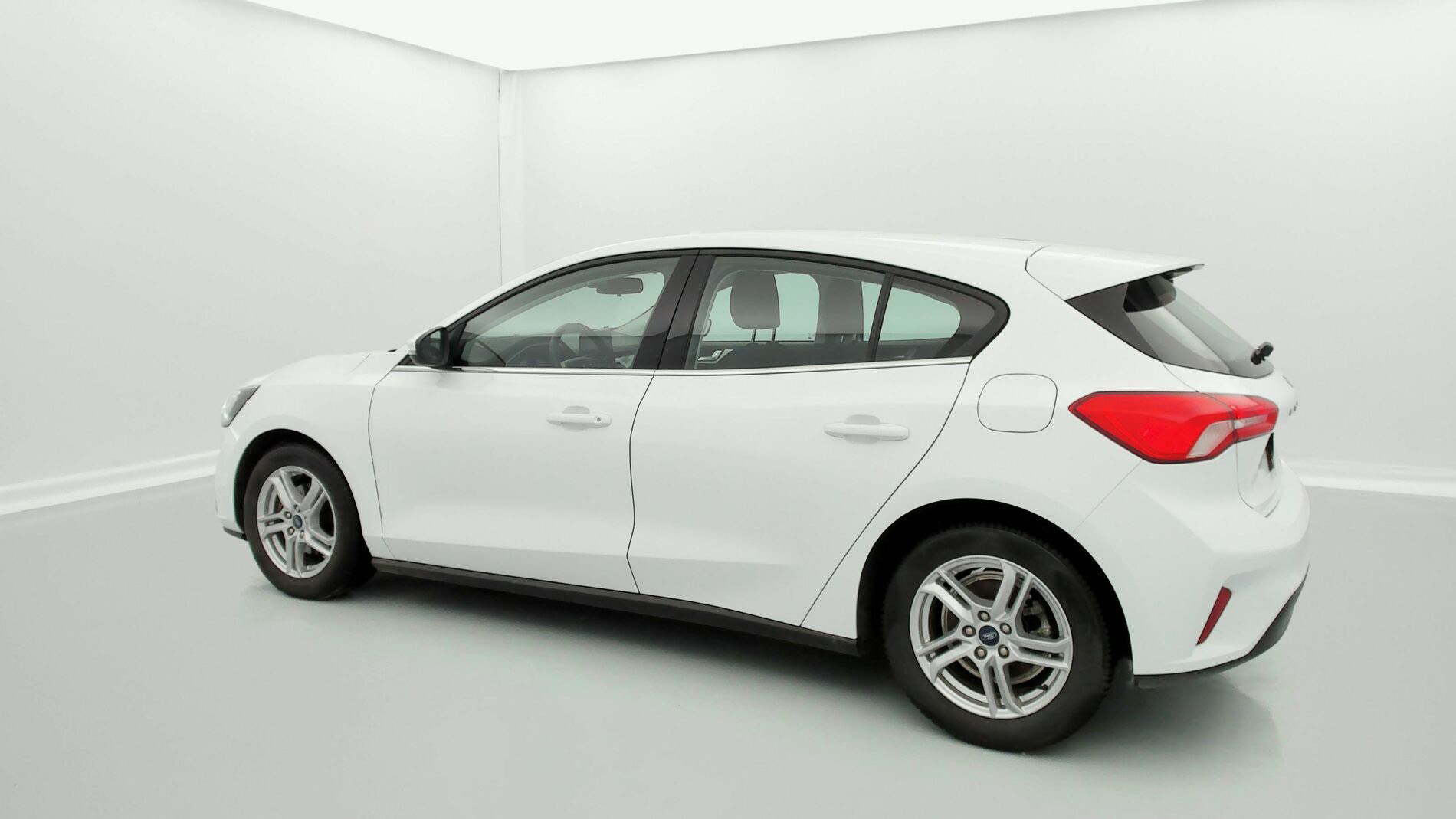 ford focus trend 1.0 ECOBOOST 125 2020 blanco 7