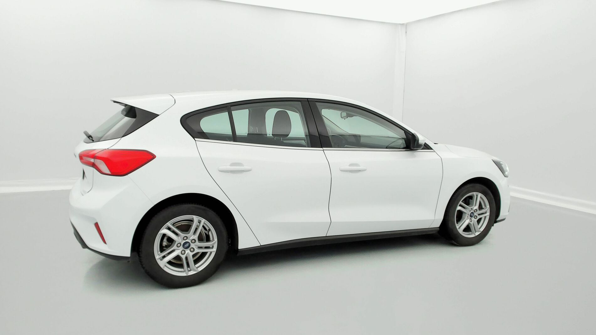 ford focus trend 1.0 ECOBOOST 125 2020 blanco 13