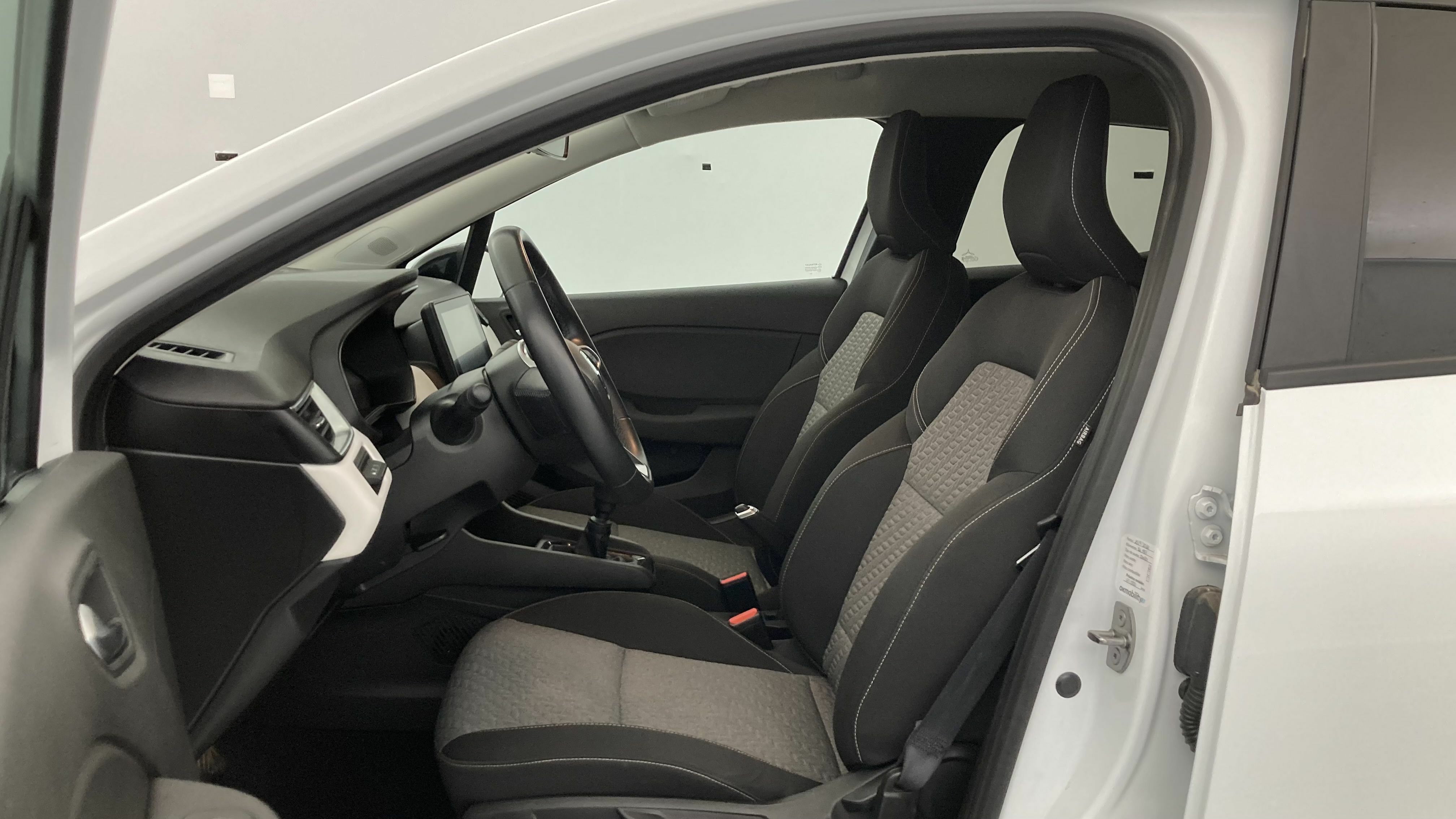 renault clio evolution 1.0 TCE 90 2023 blanco glaciar 14