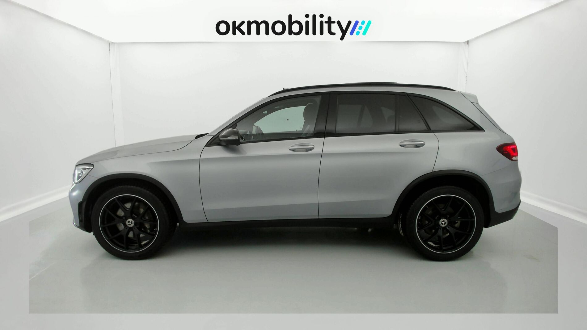 mercedes benz glc amg line plus 300D 245 DCT 4MATIC 2022 plata hightech 8