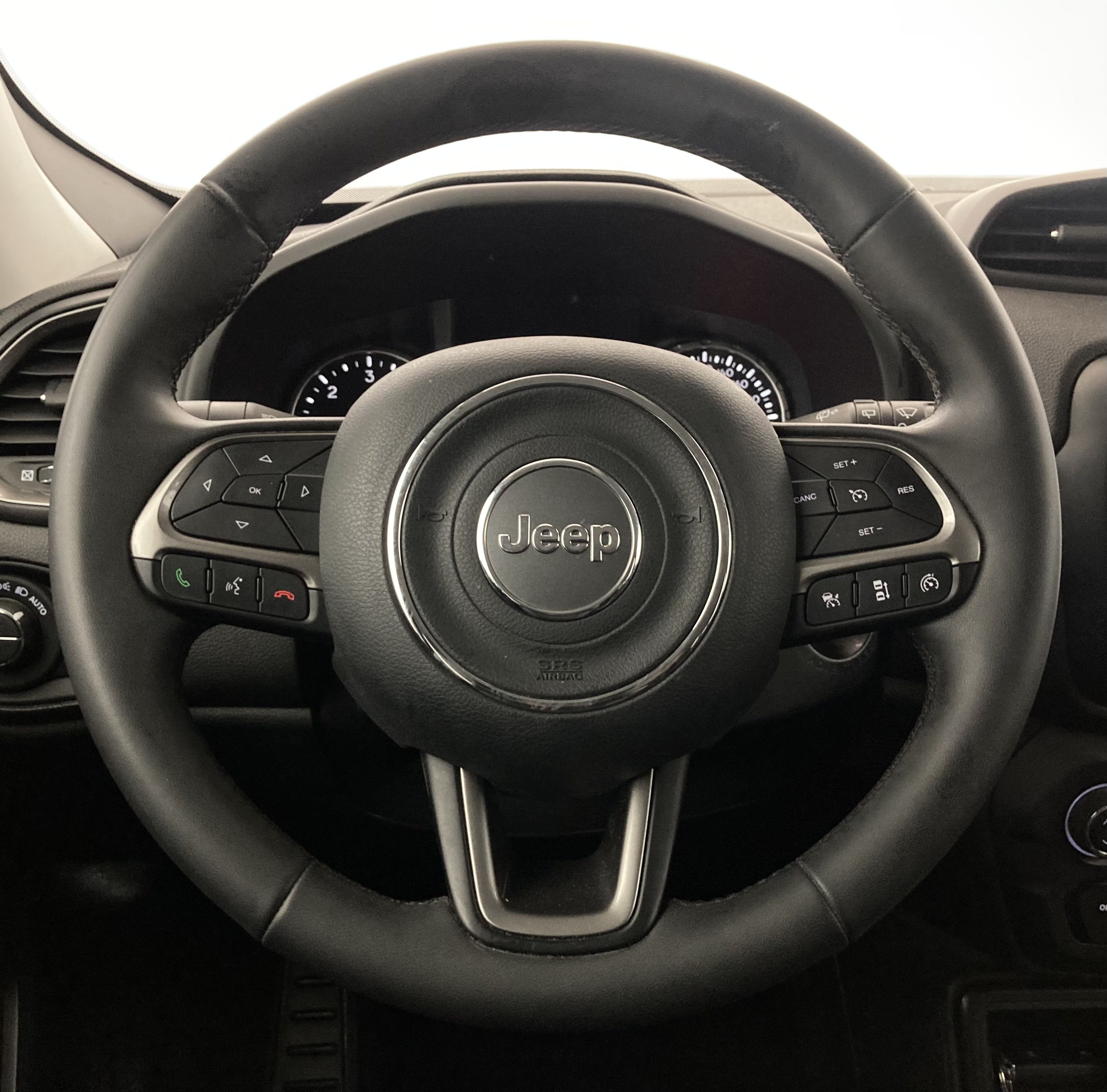 jeep renegade limited 1.6 MULTIJET 130 2022 blanco alpine 25