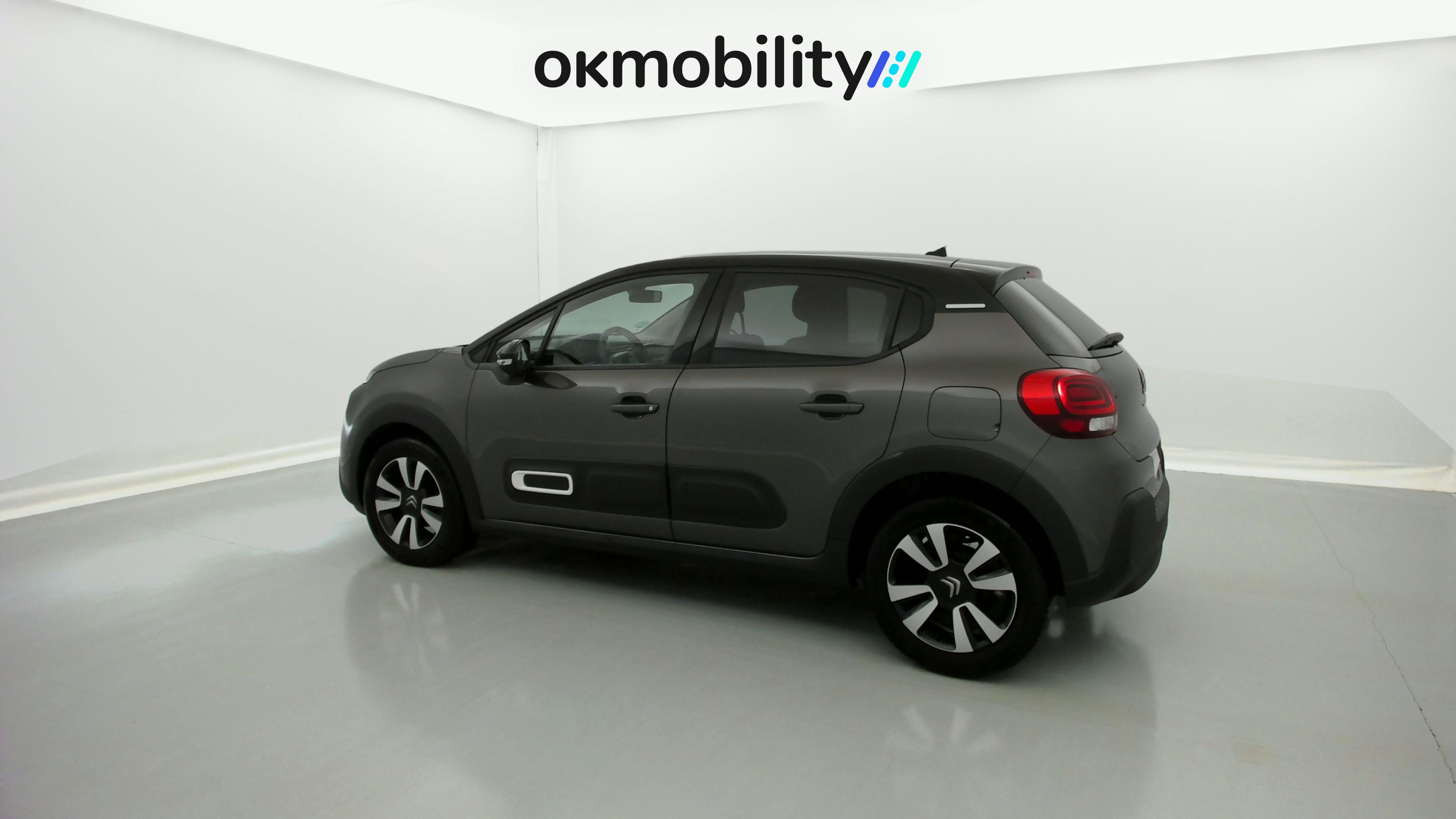 citroen c3 origin max 1.2 PURETECH 83 2024 gris platino / negro 8