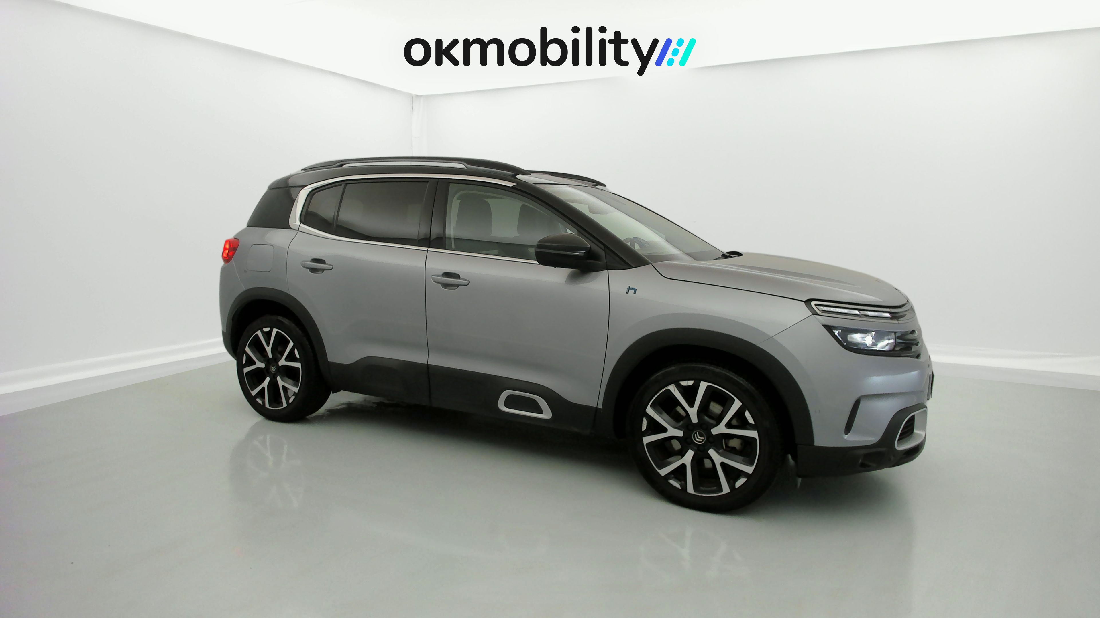 citroen c5 aircross shine 1.6 PURETECH HYBRID 225 E-EAT 2022 gris acier / negro 3