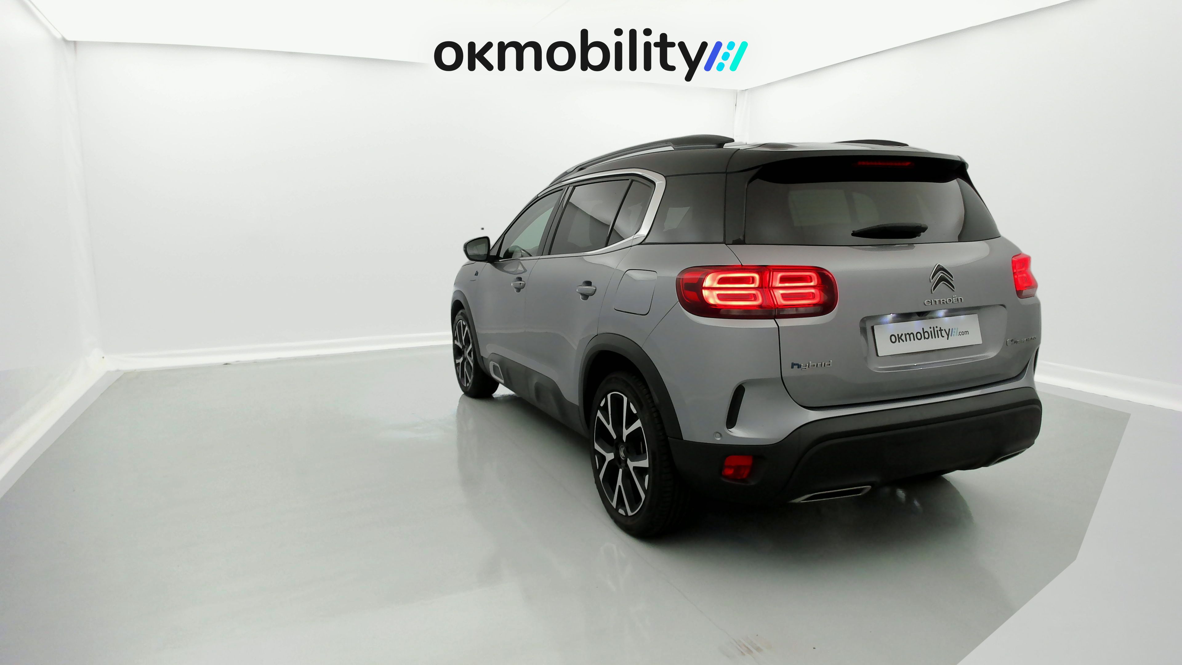citroen c5 aircross shine 1.6 PURETECH HYBRID 225 E-EAT 2022 gris acier / negro 11