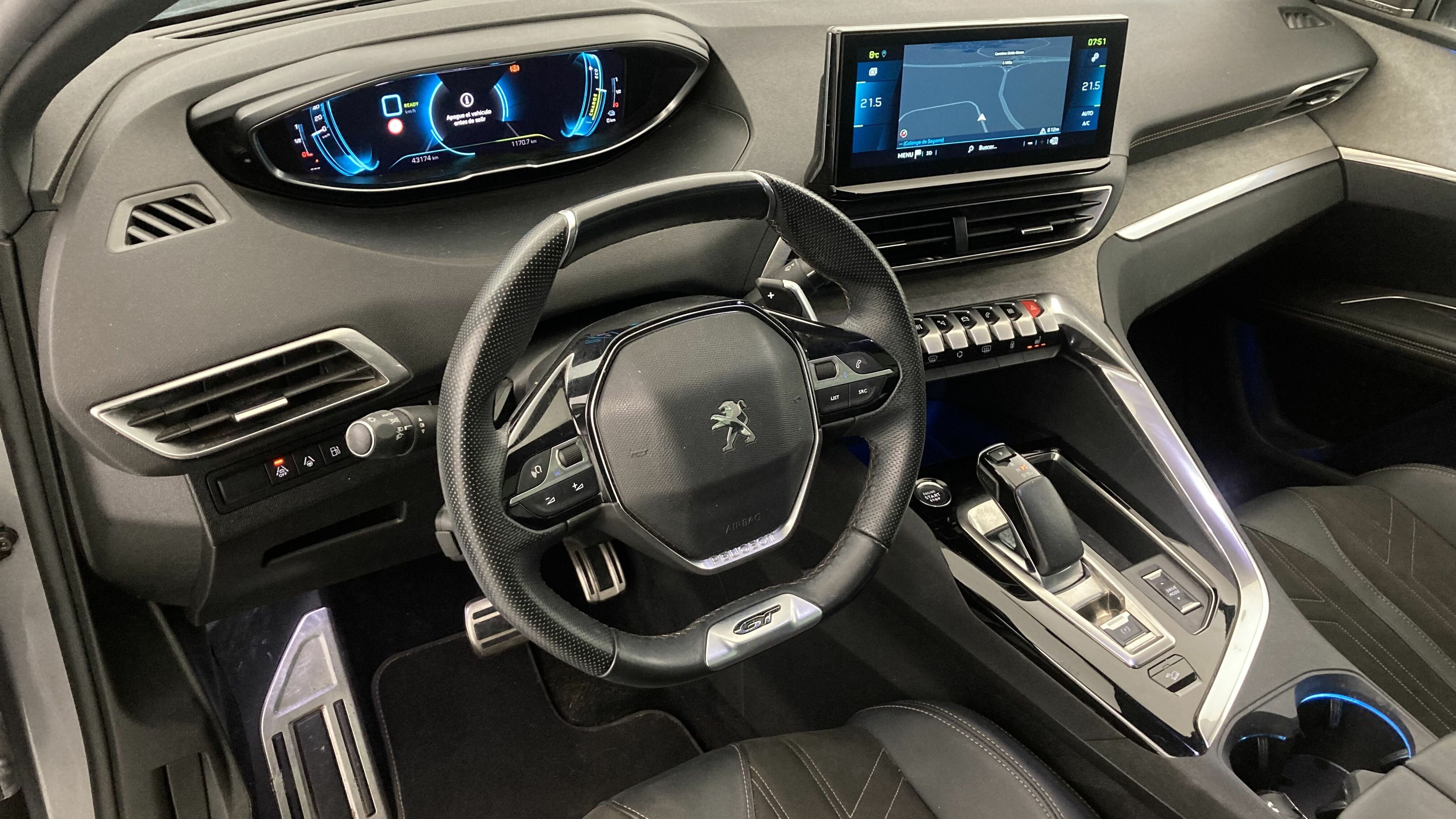 peugeot 3008 gt pack 1.6 HYBRID 300 EAT PHEV 2022 gris artense / negro 14