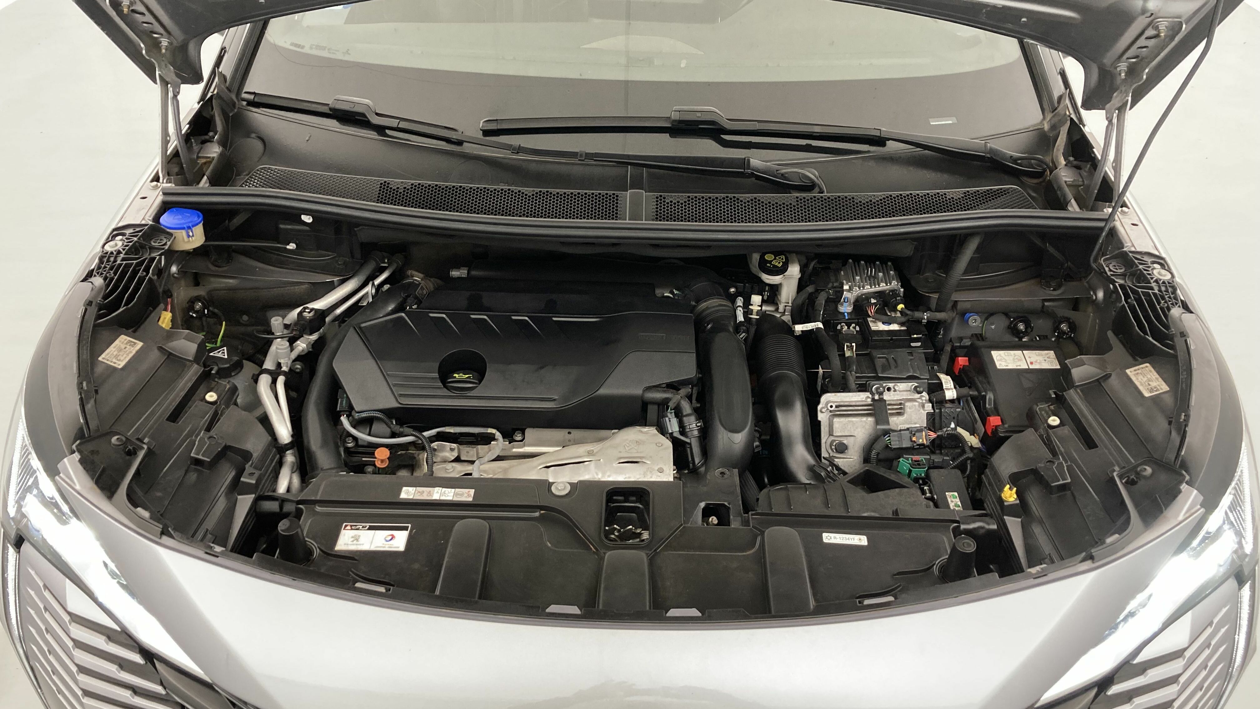 peugeot 3008 gt pack 1.6 HYBRID 300 EAT PHEV 2022 gris artense / negro 24