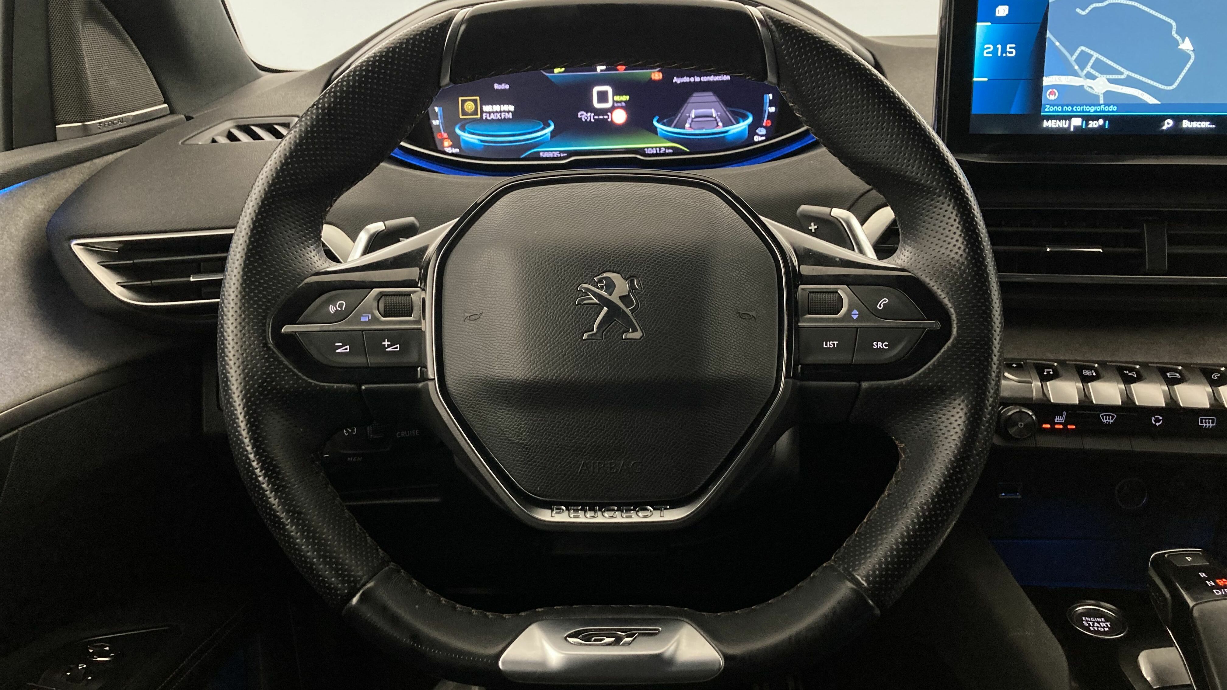 peugeot 3008 gt pack 1.6 HYBRID 300 EAT PHEV 2022 gris artense / negro 17