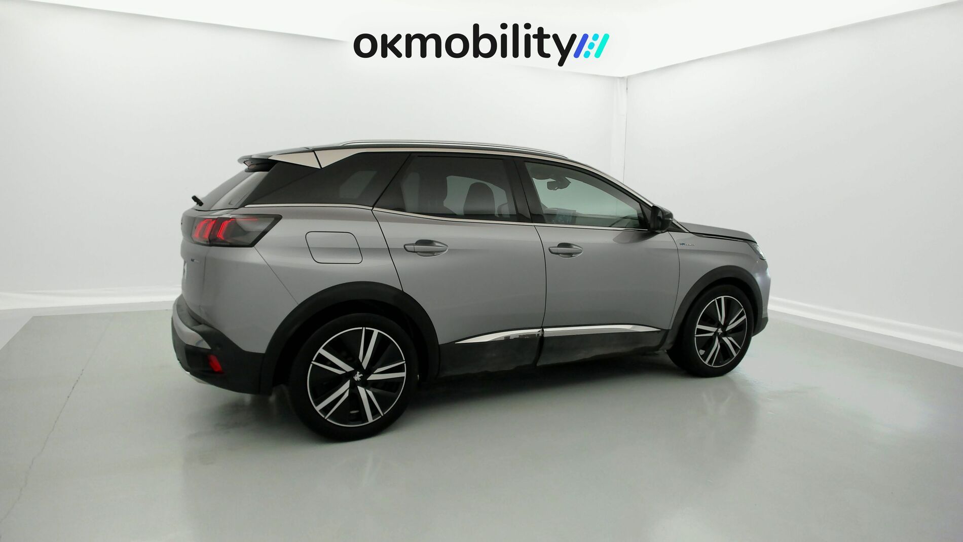 peugeot 3008 gt pack 1.6 HYBRID 300 EAT PHEV 2022 gris artense / negro 12