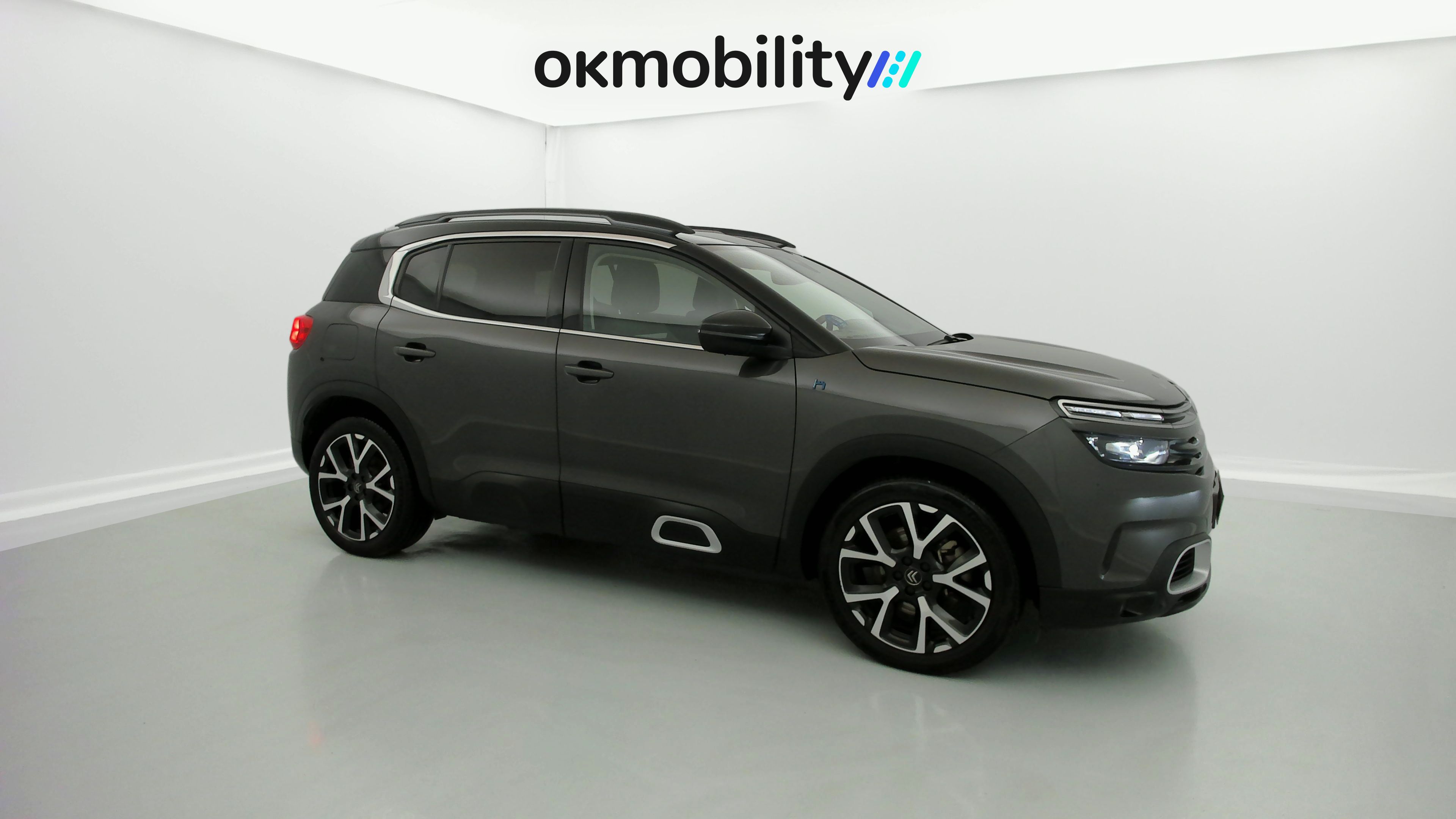 citroen c5 aircross shine 1.6 PURETECH HYBRID 225 E-EAT 2022 gris platino / negro 4