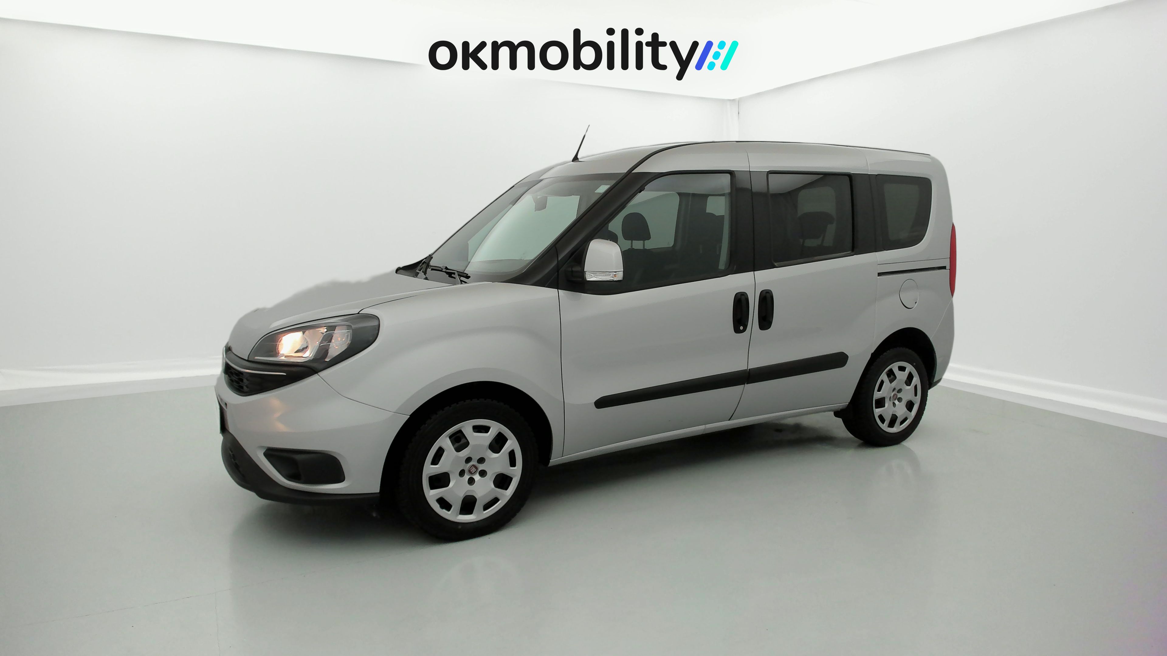 fiat doblo kombi sx n1 l1h1 1.6 MULTIJET 120 2023 gris oscuro 7