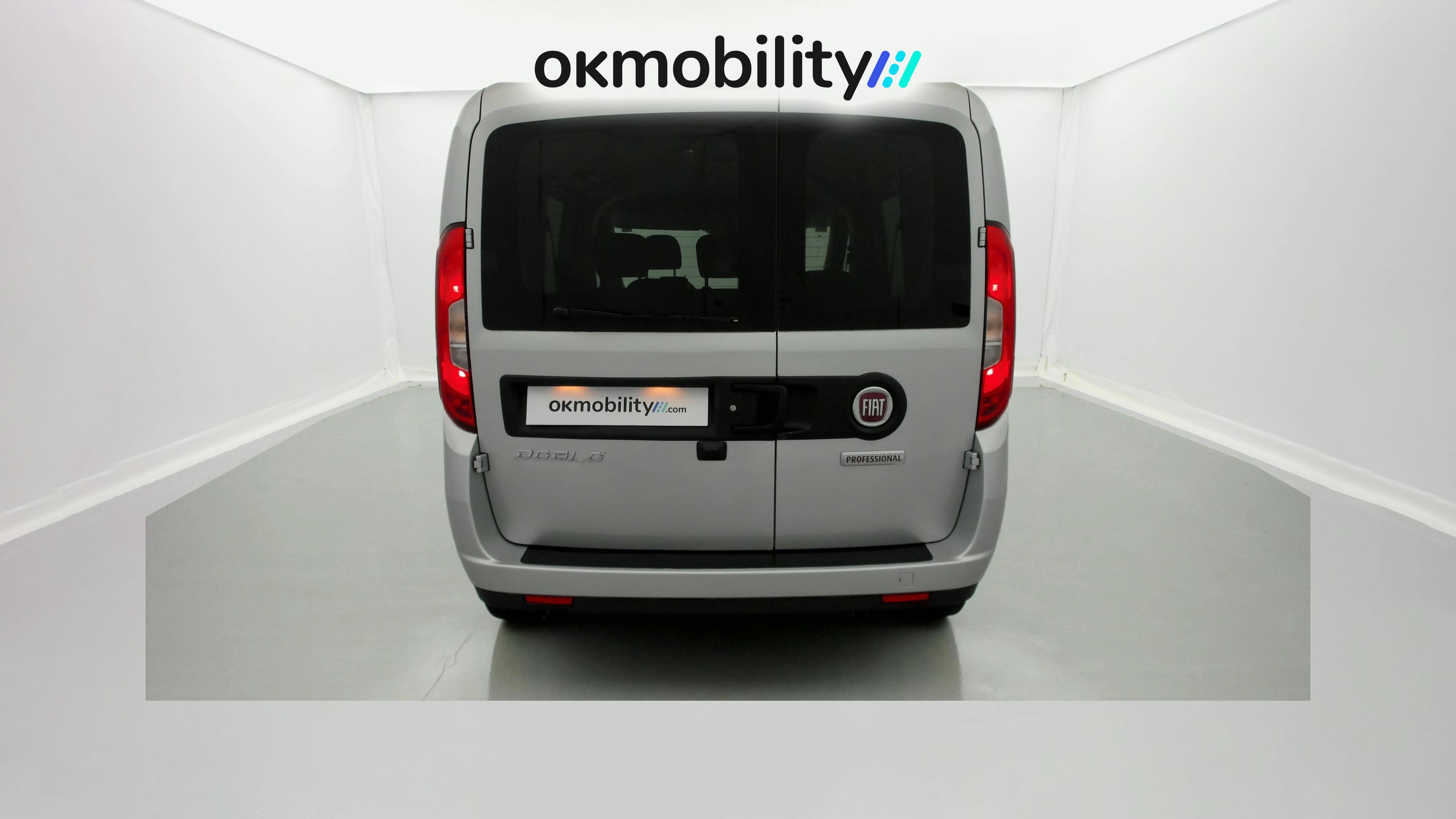 fiat doblo kombi sx n1 l1h1 1.6 MULTIJET 120 2023 gris oscuro 11
