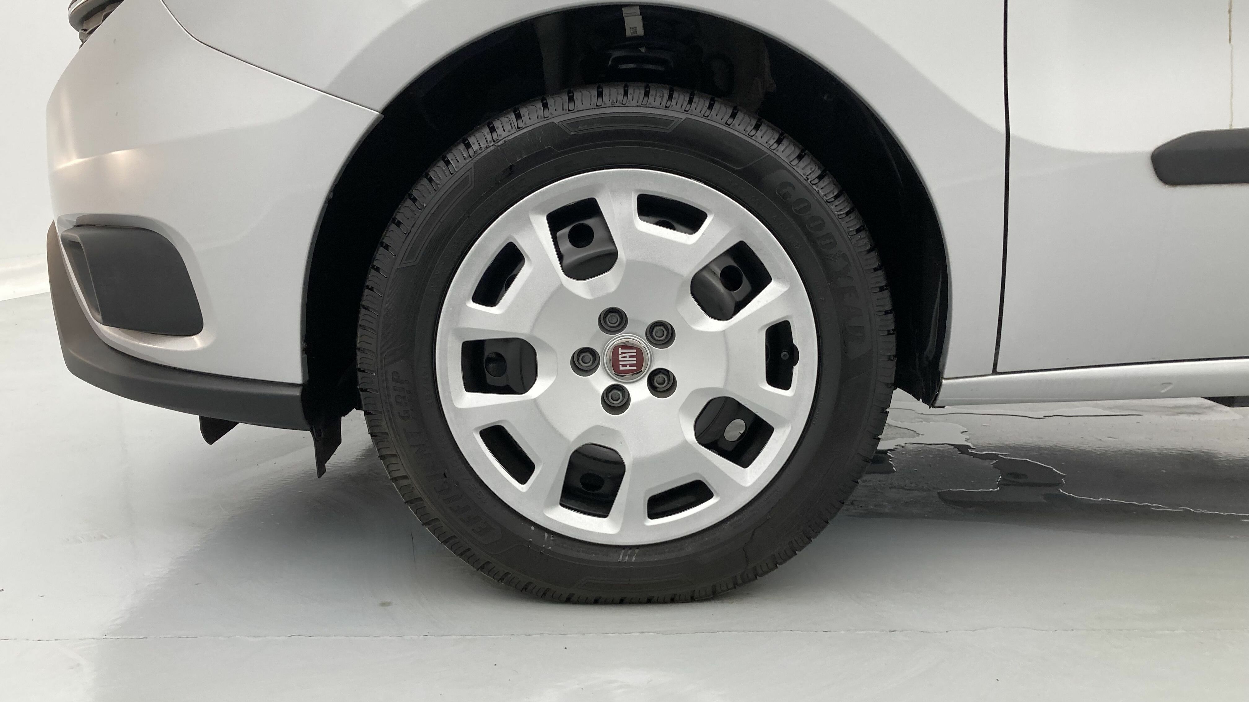 fiat doblo kombi sx n1 l1h1 1.6 MULTIJET 120 2023 gris oscuro 25