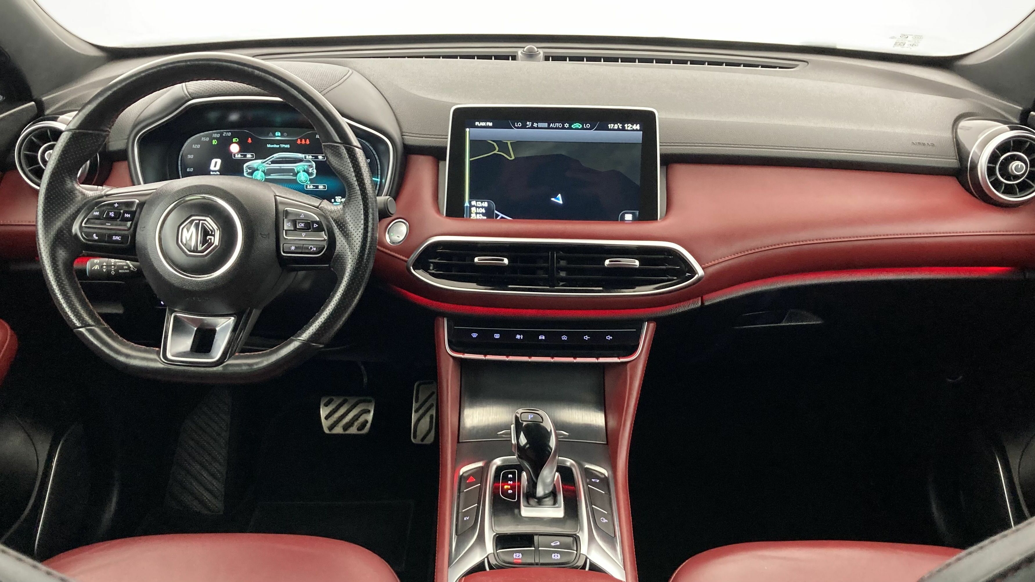 mg ehs phev exclusive 1.5 T-GDI 258 PHEV 2022 dover white 16