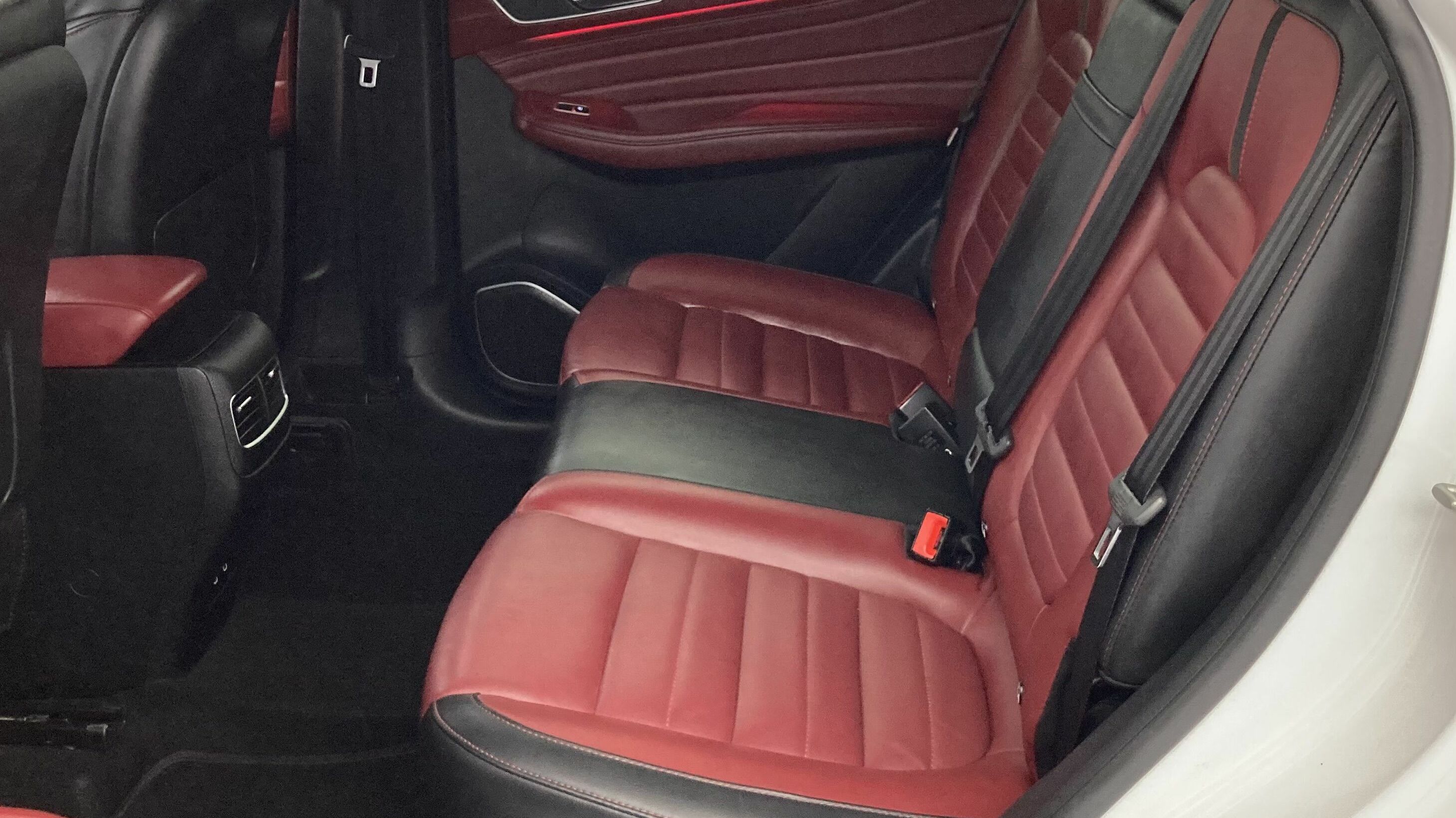 mg ehs phev exclusive 1.5 T-GDI 258 PHEV 2022 dover white 21